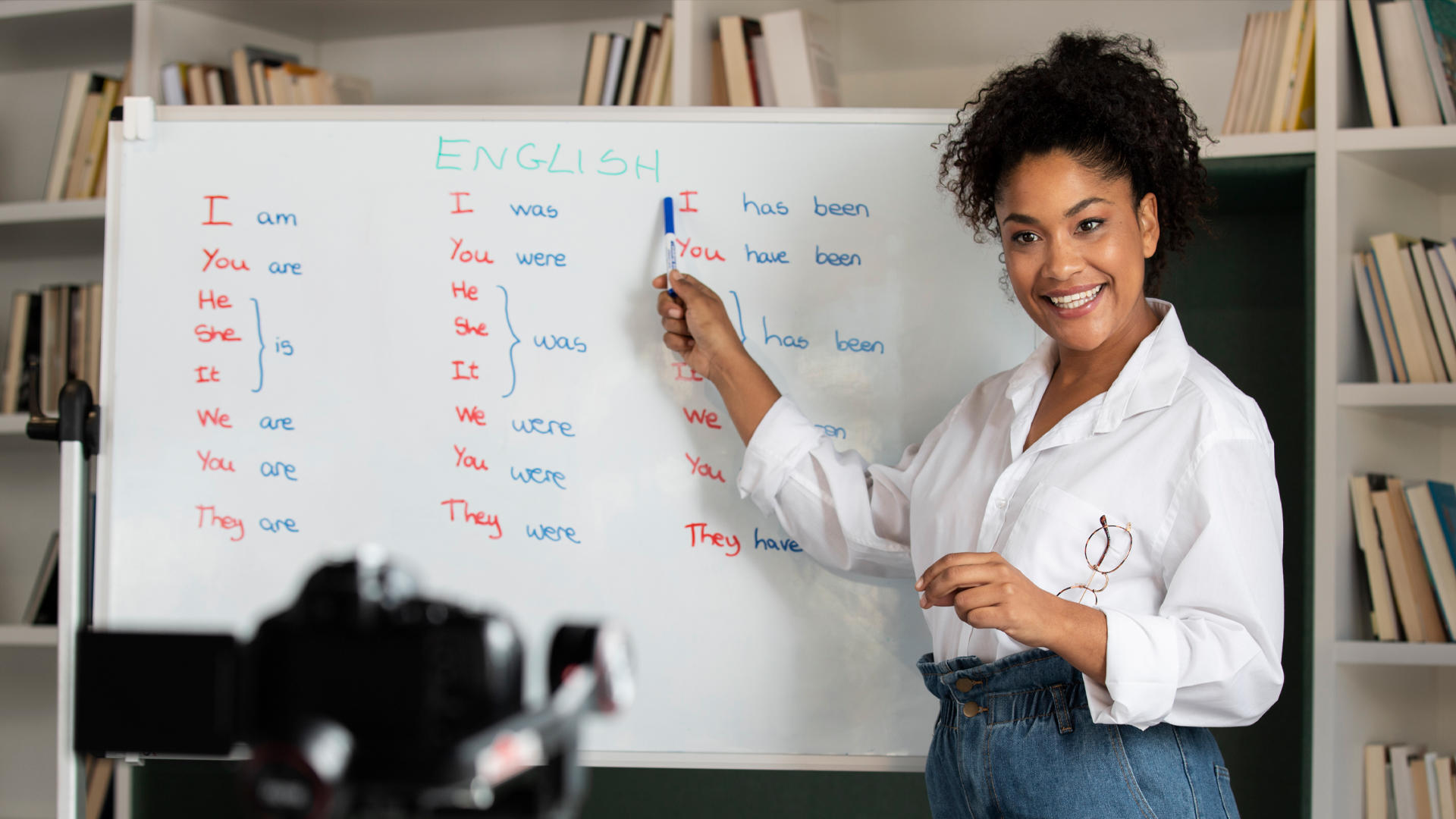 ¿Dónde puedo encontrar empleo como docente de inglés en Costa Rica?