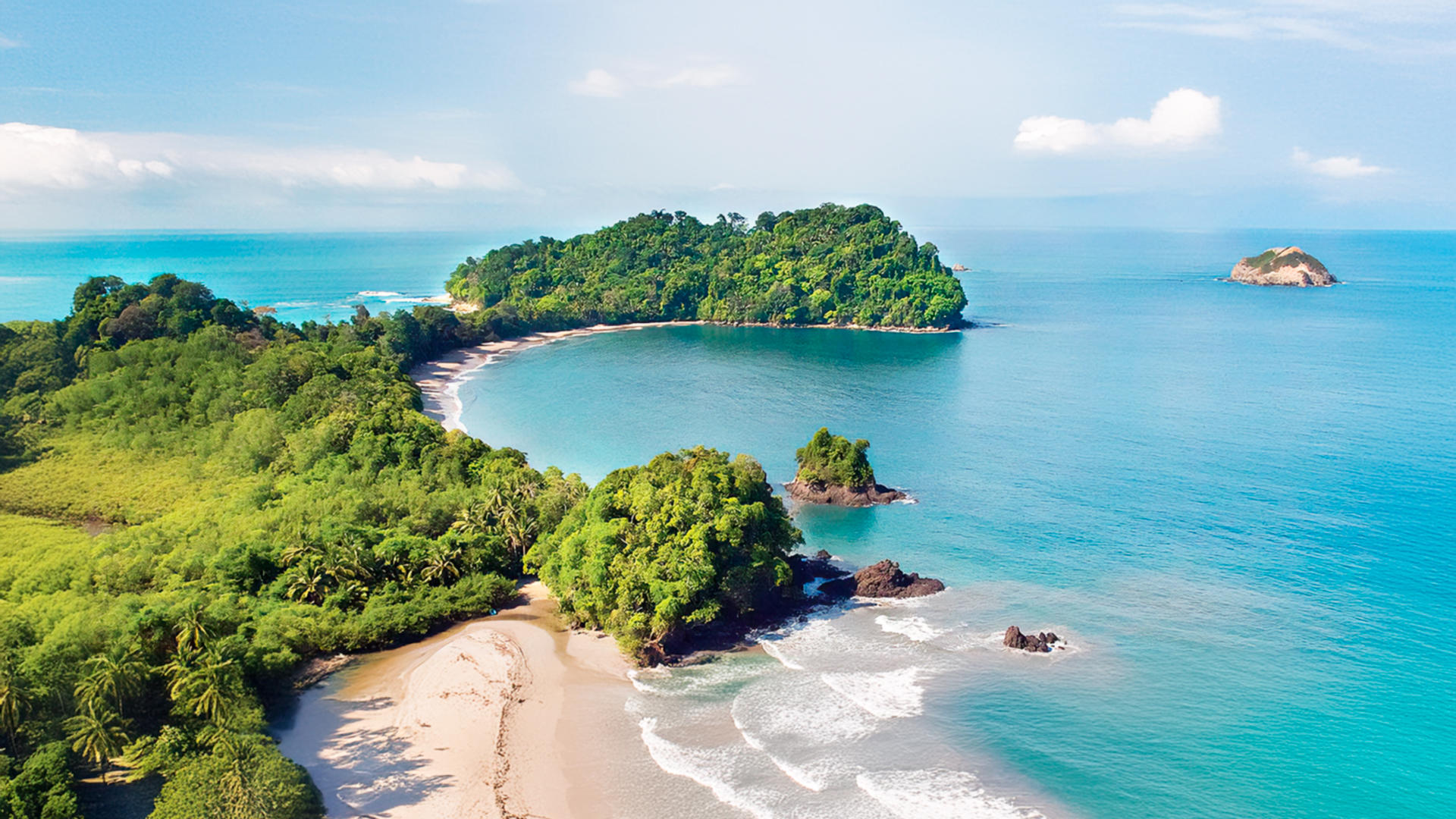Entre volcanes y nubes: explorando los senderos de Costa Rica