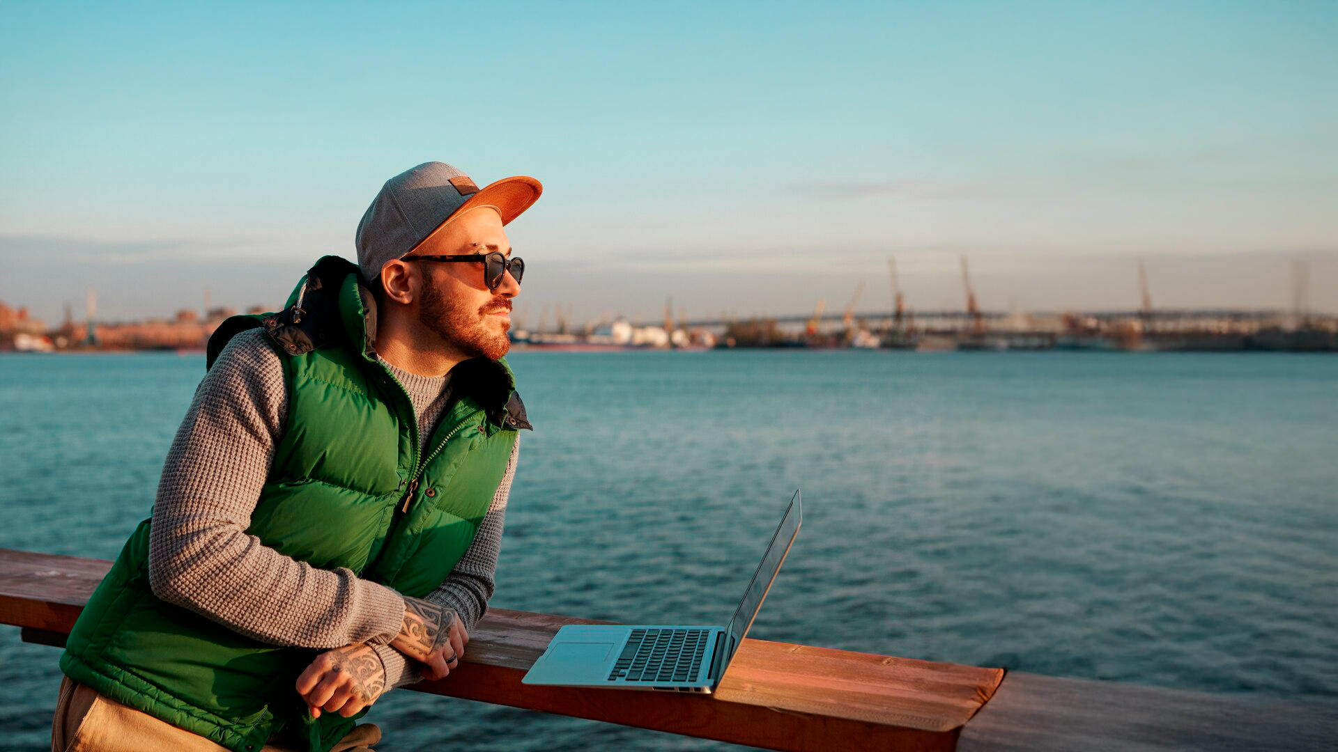 ¿Cuál es la inversión necesaria para estudiar inglés y trabajar en Australia?