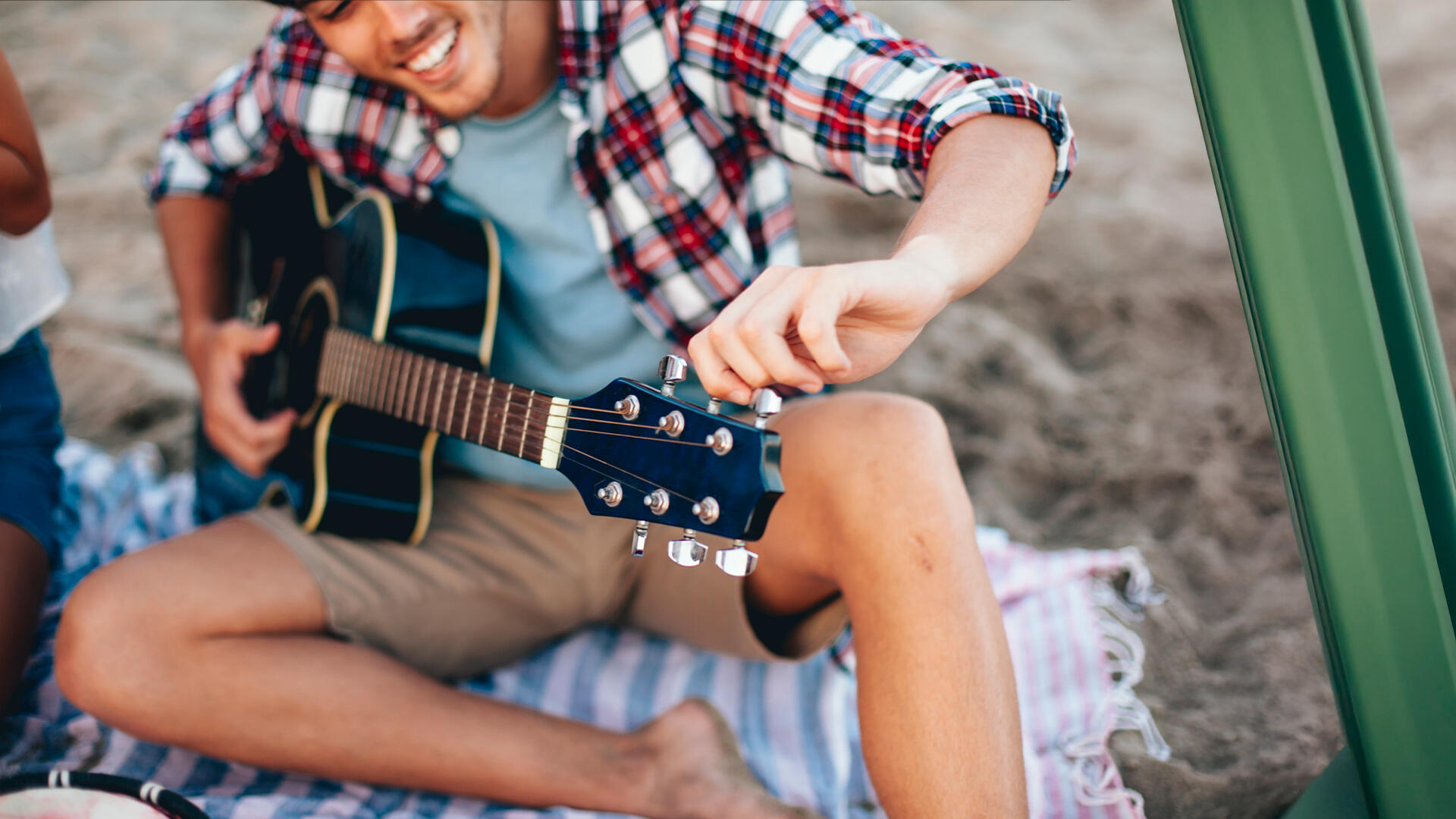 Guitarras baratas Costa Rica: encuentra ofertas irresistibles.