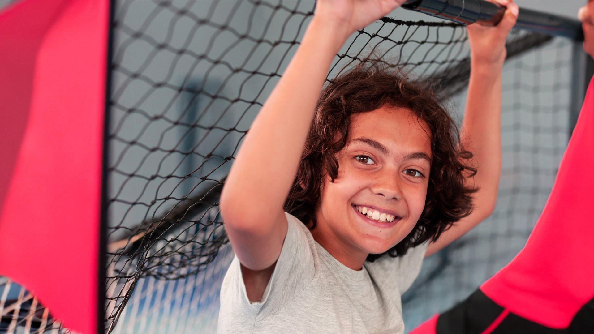 Alajuela y su pasión por el fútbol: las mejores escuelas y el club que hizo historia.