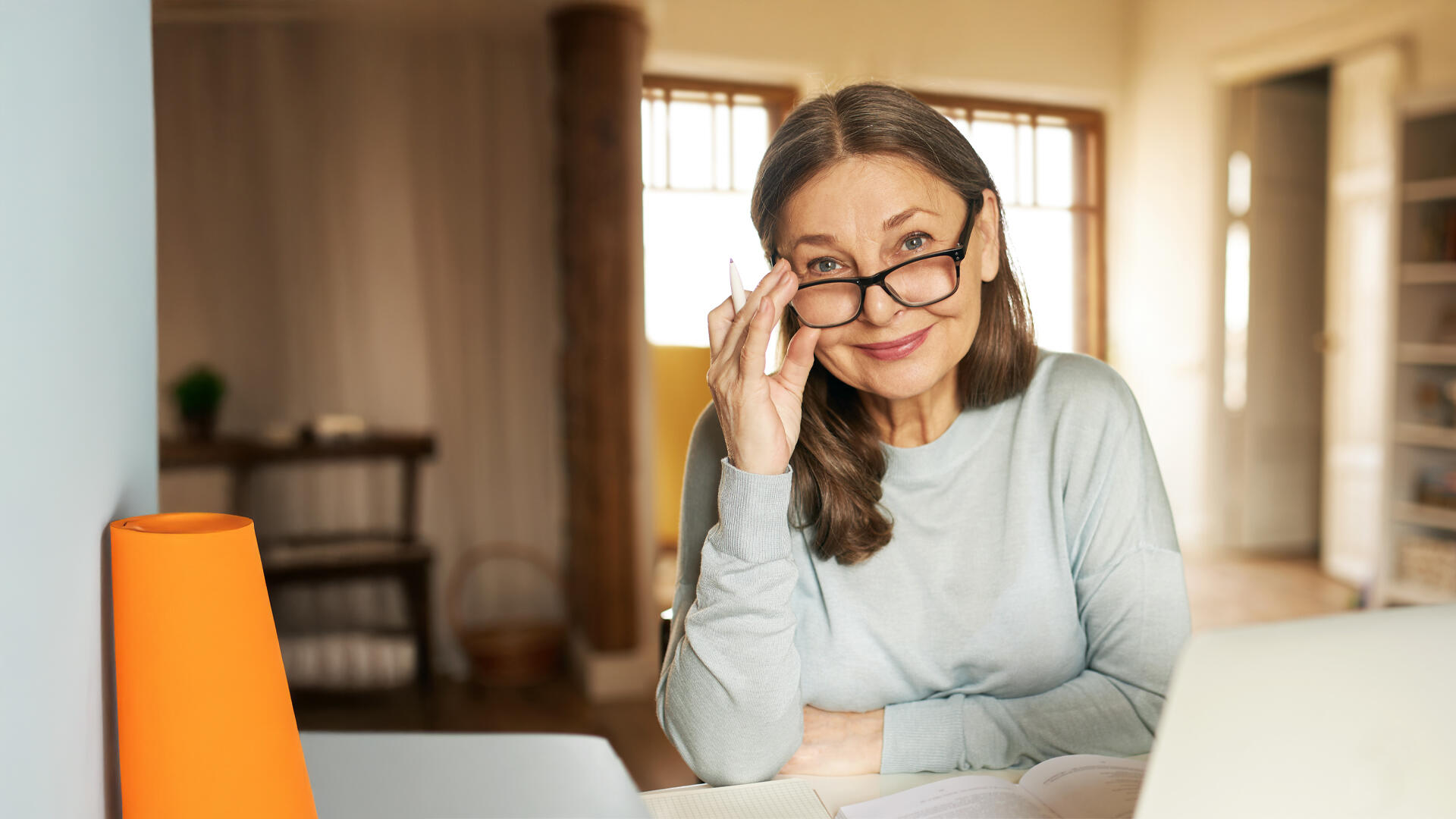 Educación y actividades para adultos mayores: aprende y disfruta en la jubilación.