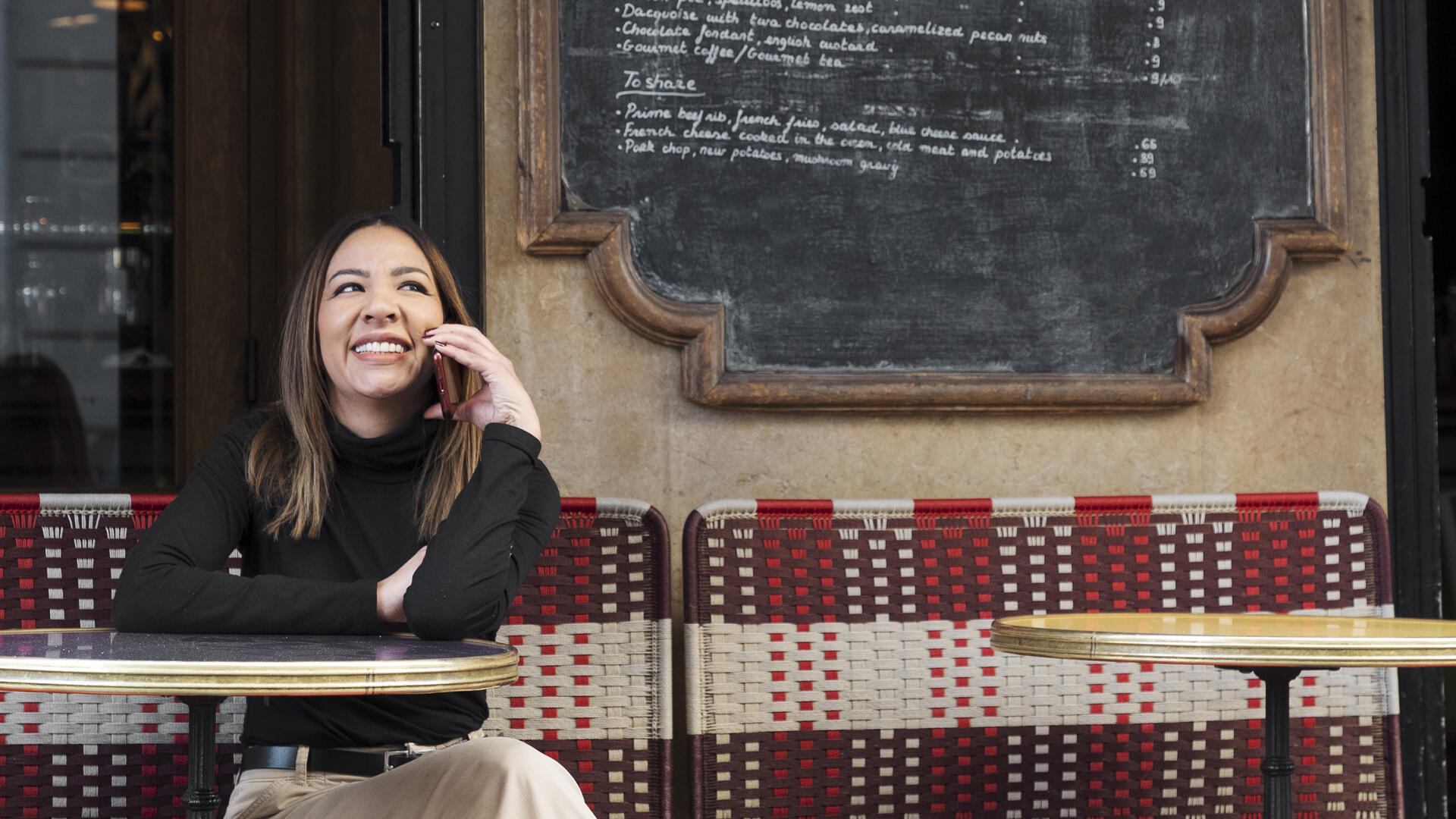 Aprender inglés para disfrutar más la experiencia en restaurantes.