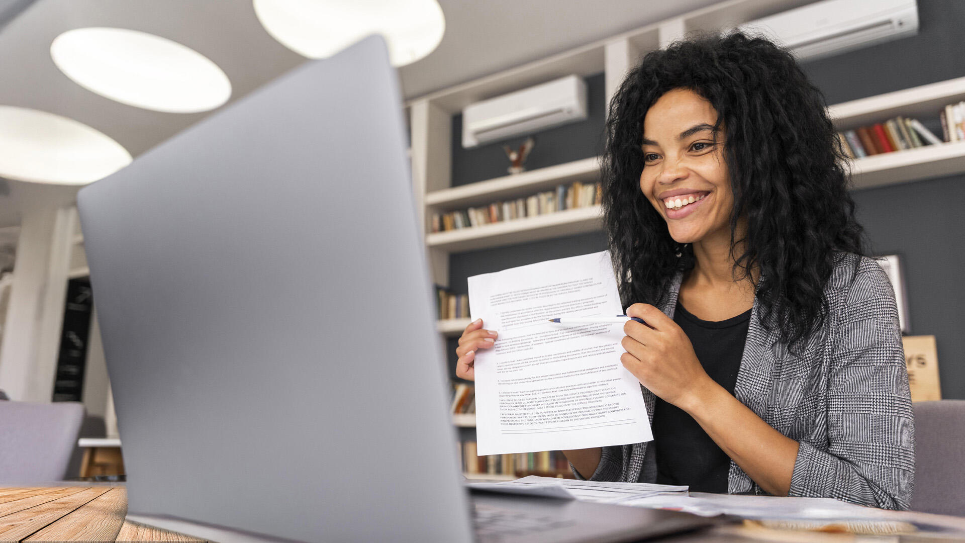 Que debe llevar un curriculum: las secciones esenciales de un CV.