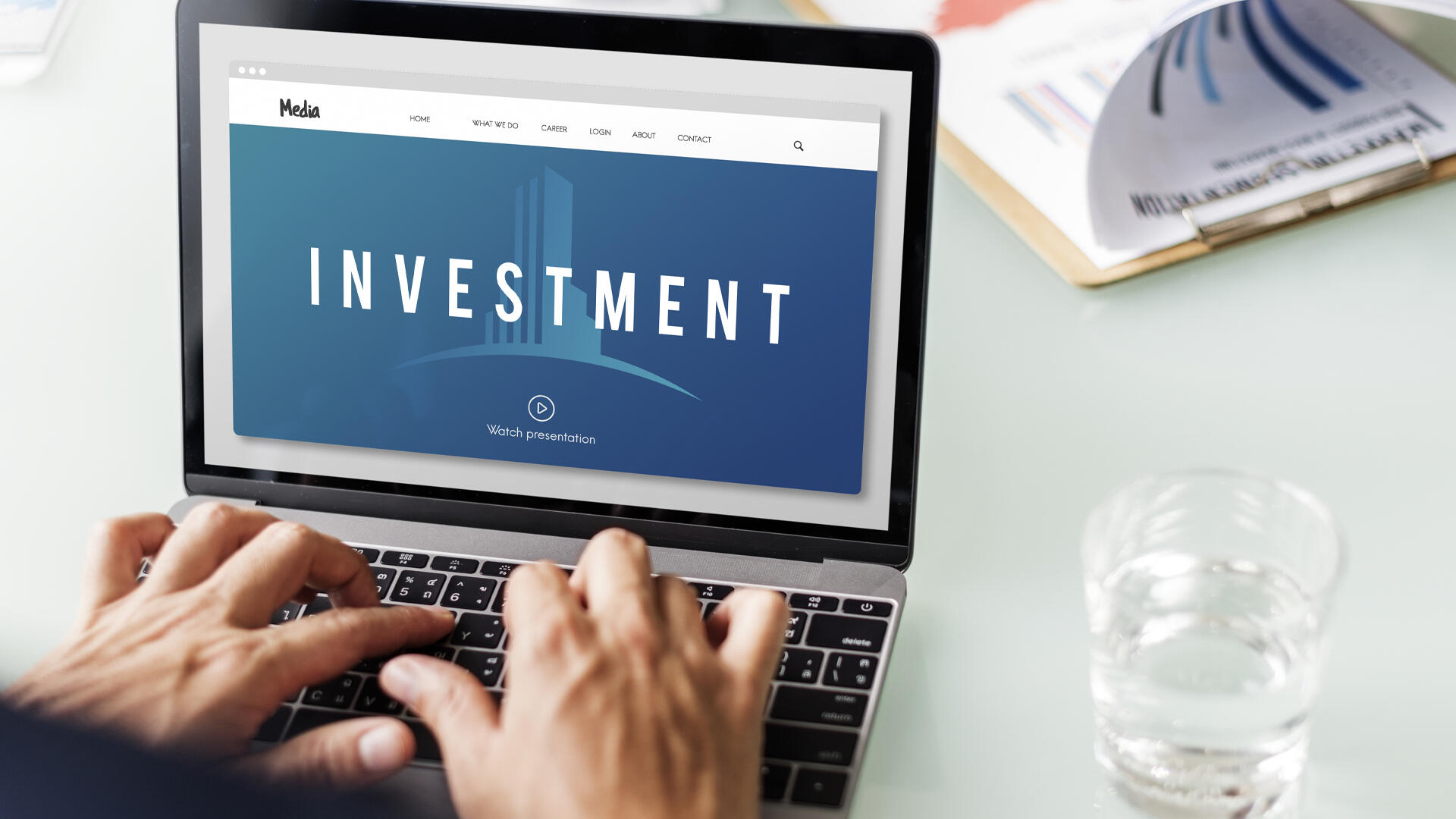 Broker regulado en Costa Rica: con quién operar y por qué importa.