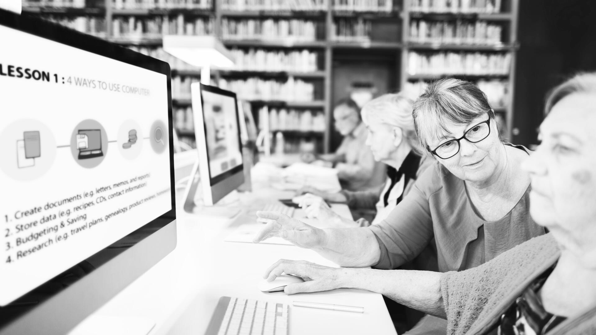 Establecer precio clases informática: encuestas y feedback.