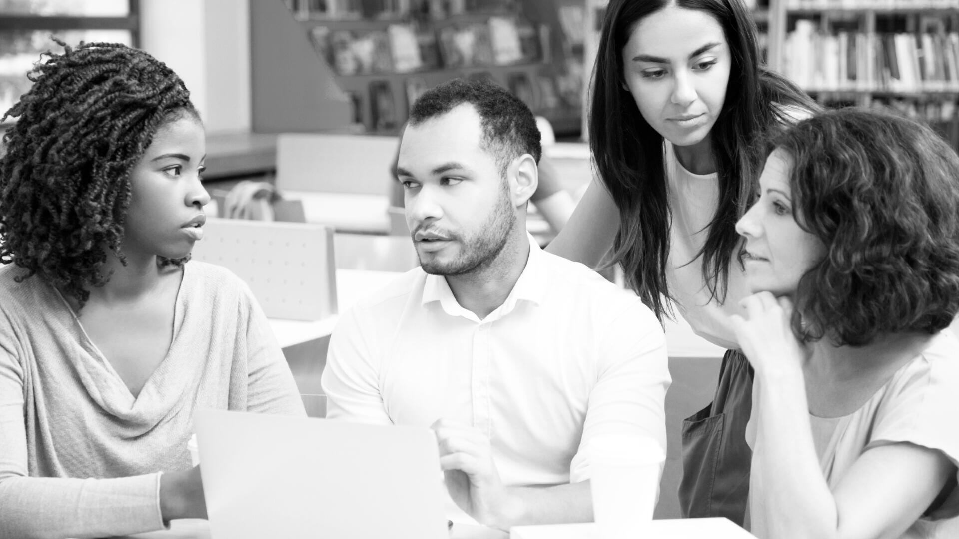 Herramientas y recursos para fijar precios: dónde inspirarte y cómo tomar decisiones acertadas.