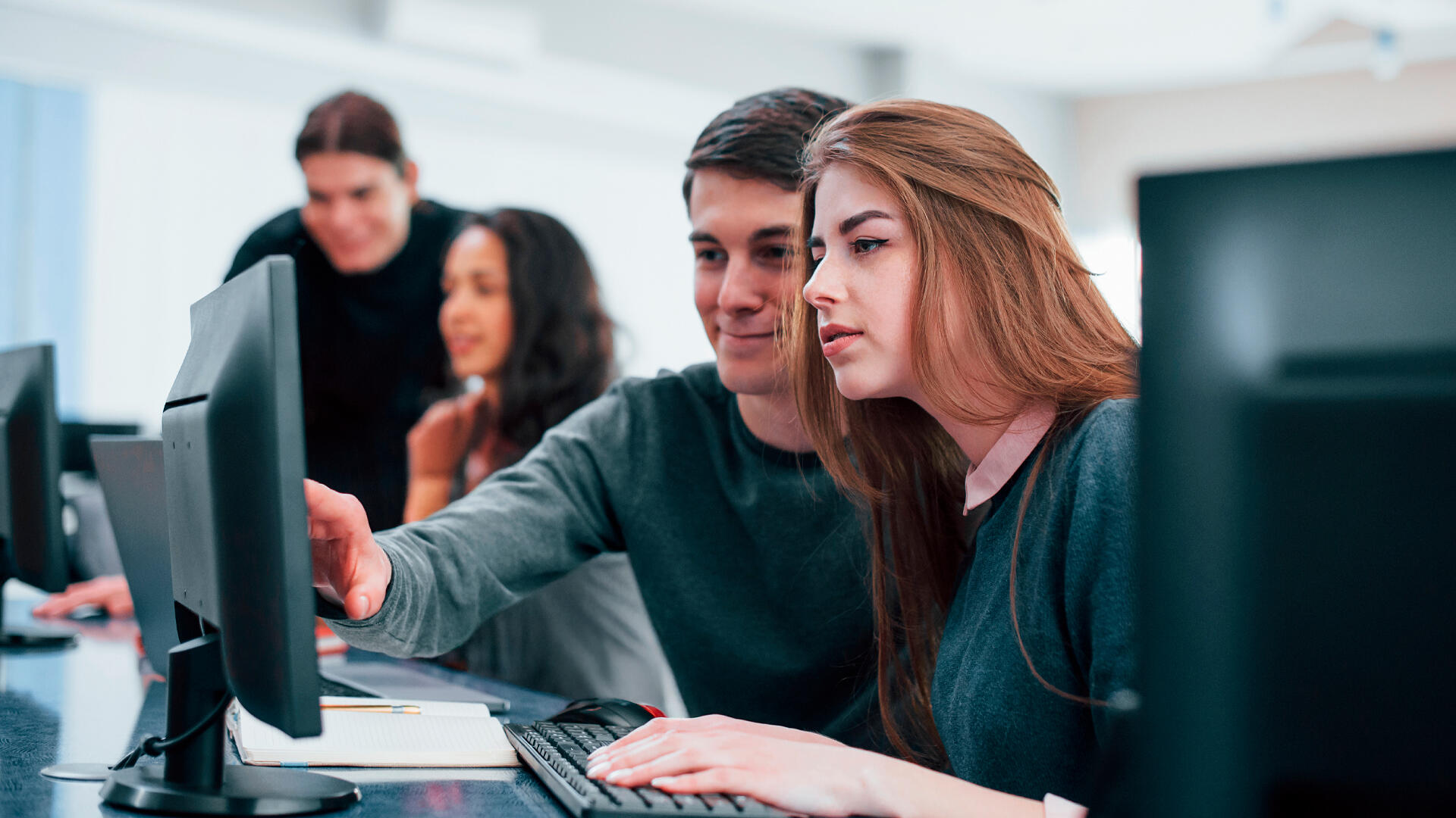 ¿Quieres enseñar informática? Súmate a Superprof y encuentra tus primeros alumnos.