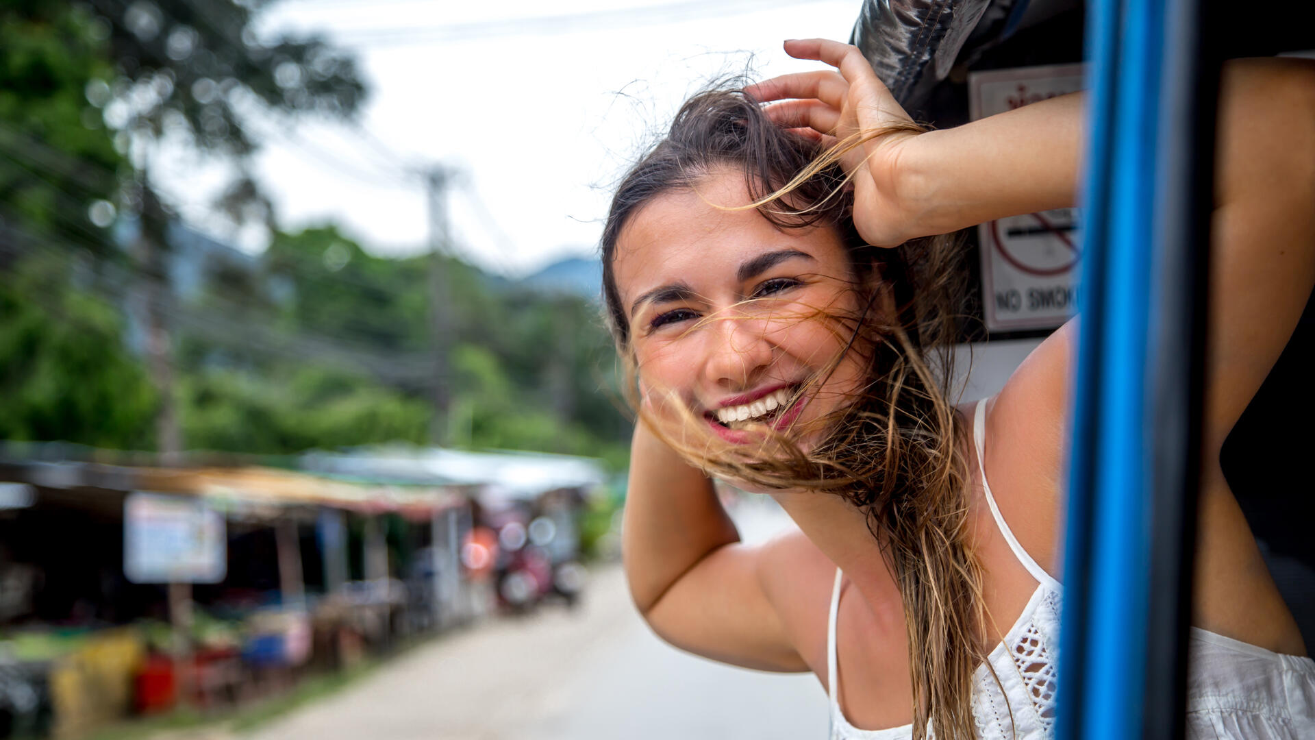 Un viaje por el español costarricense y las lenguas que dan voz a Costa Rica.