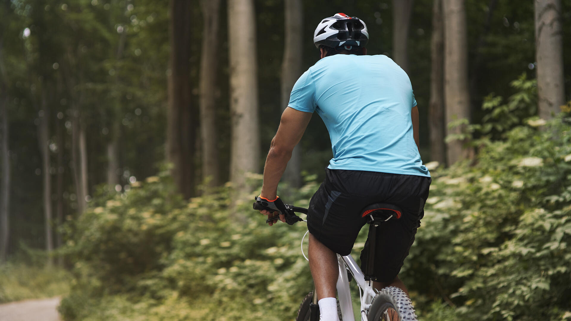 Un futuro que pedalea hacia lo sostenible: el papel del ciclismo en el cambio de Costa Rica.
