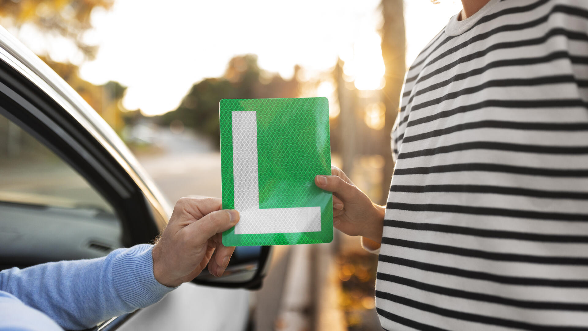 Cómo aprendo a manejar carro: plan de estudio de 4 semanas.