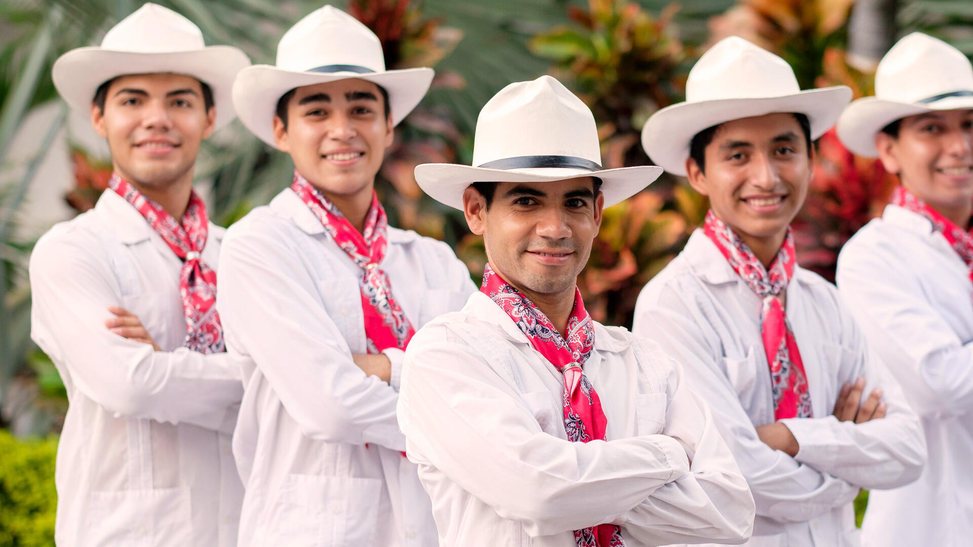 La marimba costarricense: música, bailes, festivales y grupos que mantienen viva la tradición.