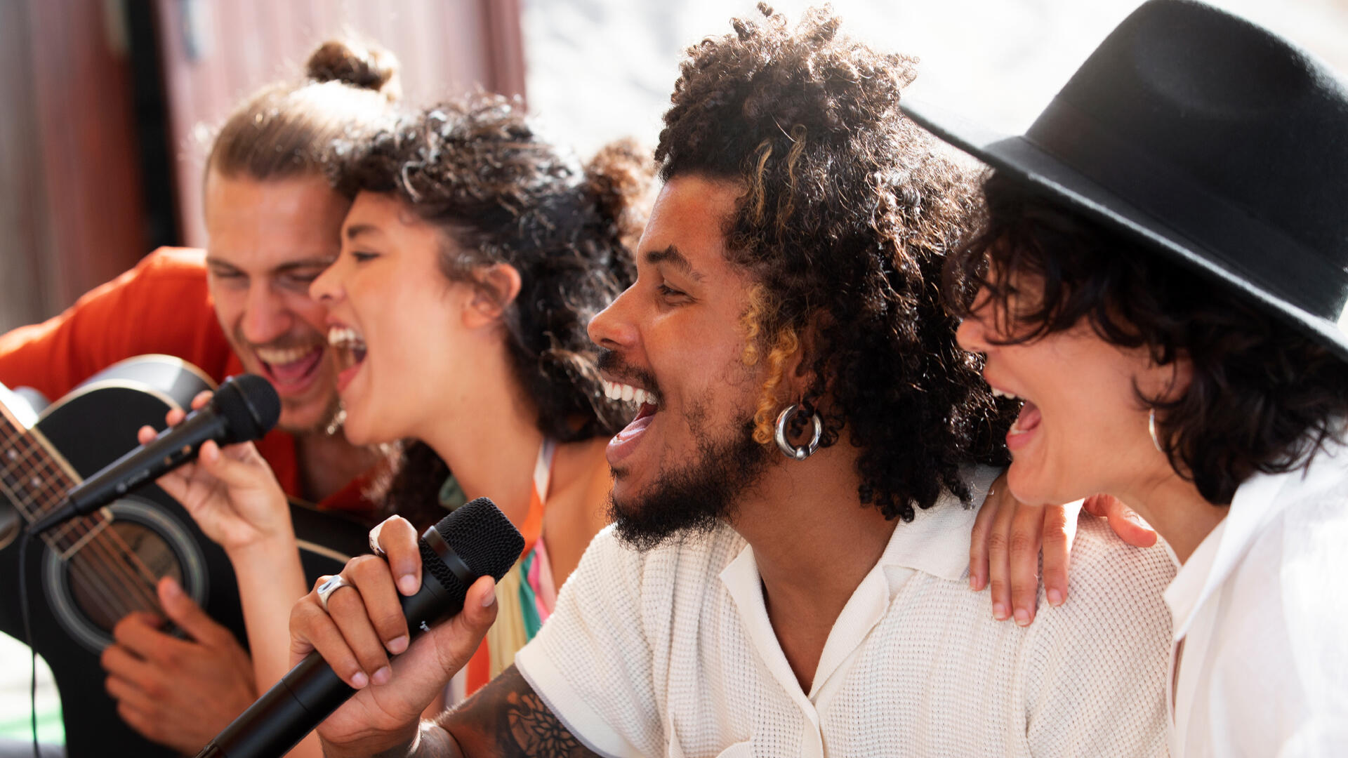 Dónde formarte y crecer con tu voz en San José: guía de las mejores academias de canto.