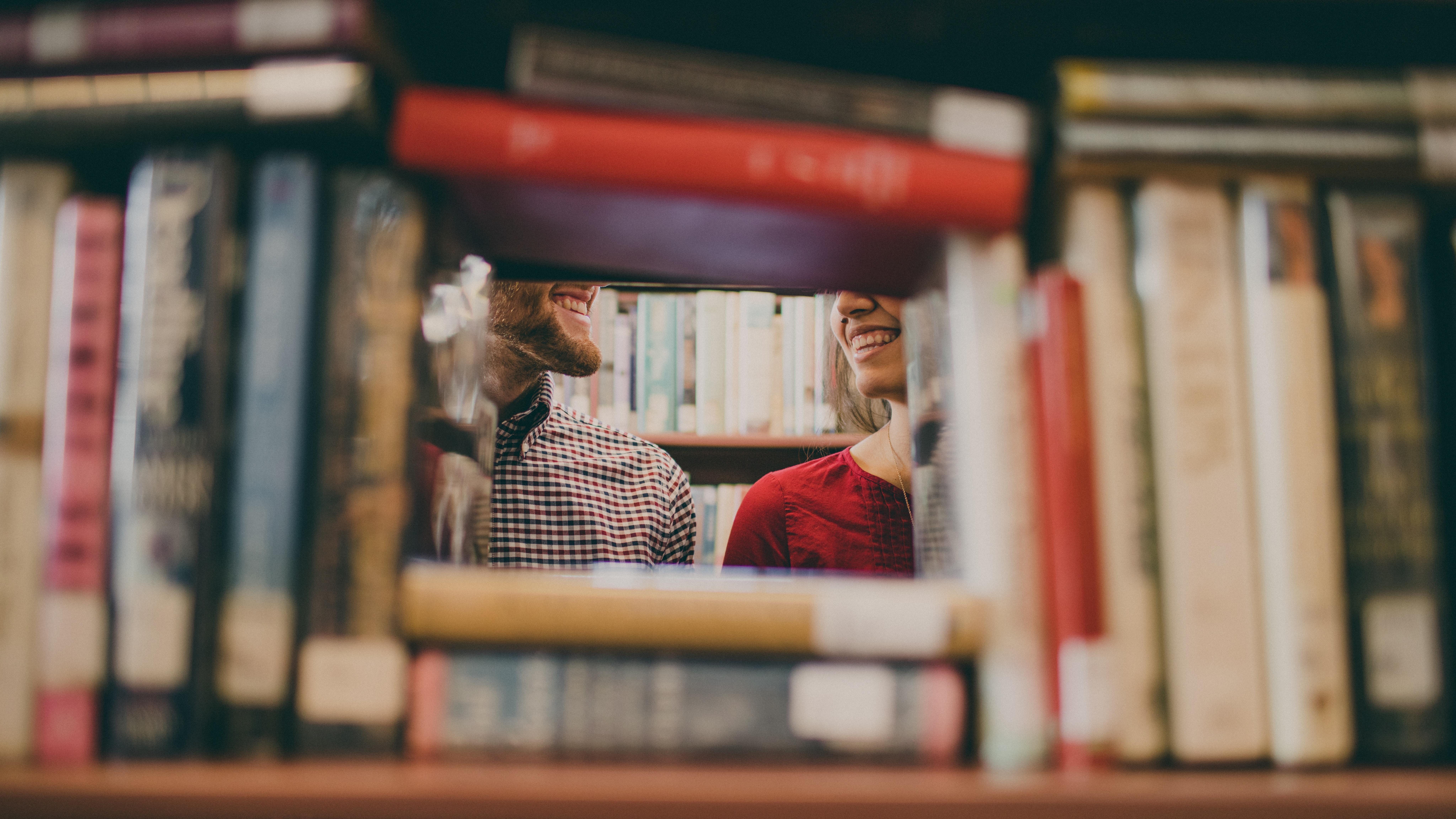 Bibliotheken haben oft ein buntes Programm für ihre jungen Besucher!