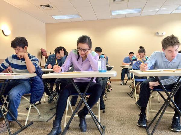 Die Tendenz, als Schüler bzw. Schülerin Nachhilfe zu nehmen, ist stark gestiegen. 