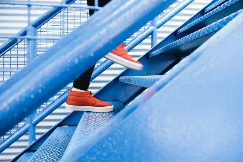 "Es gibt keinen Aufzug zum Erfolg. Du musst schon die Treppe nehmen."