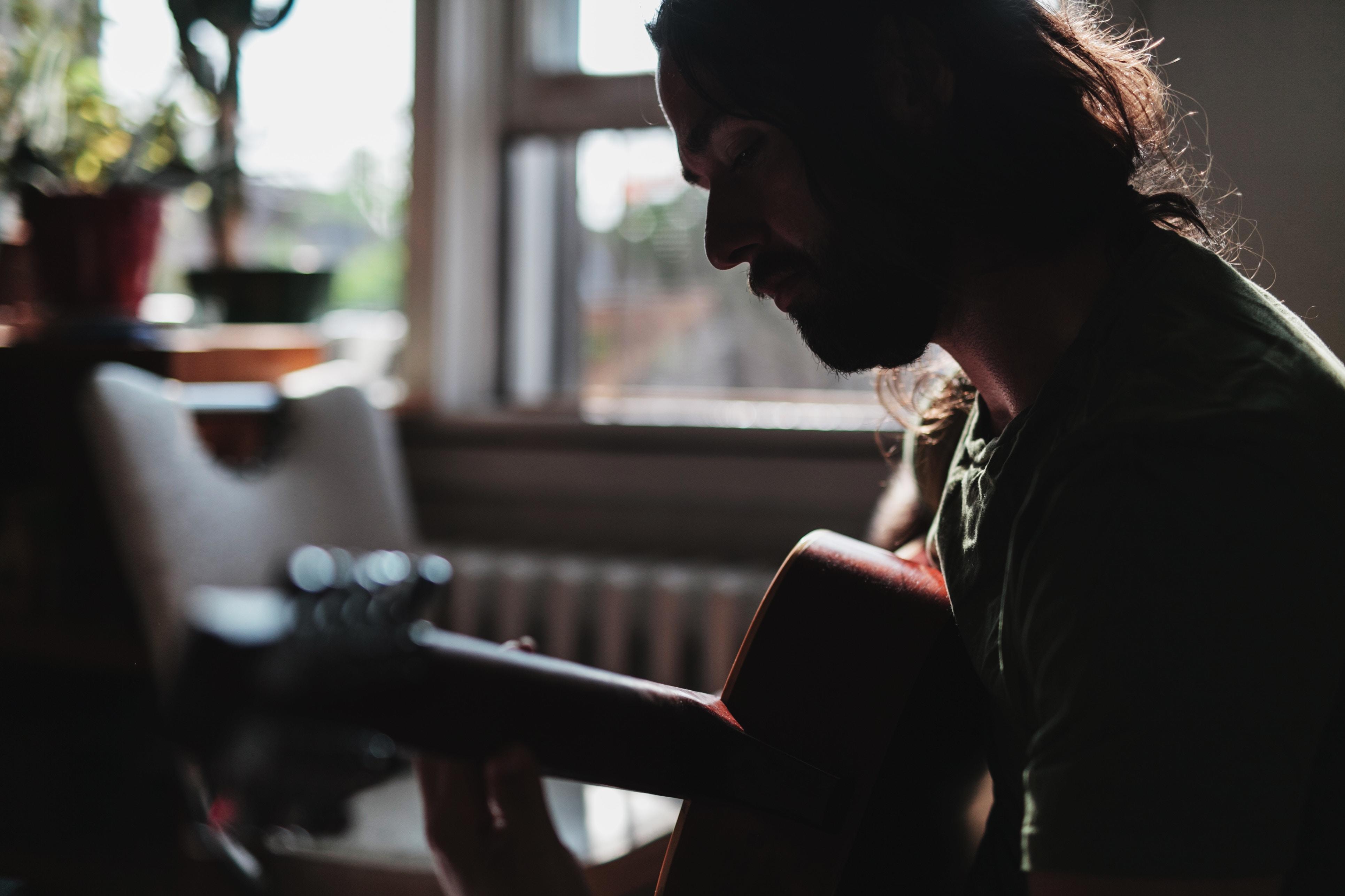 Was braucht es fürs Gitarre Lernen?