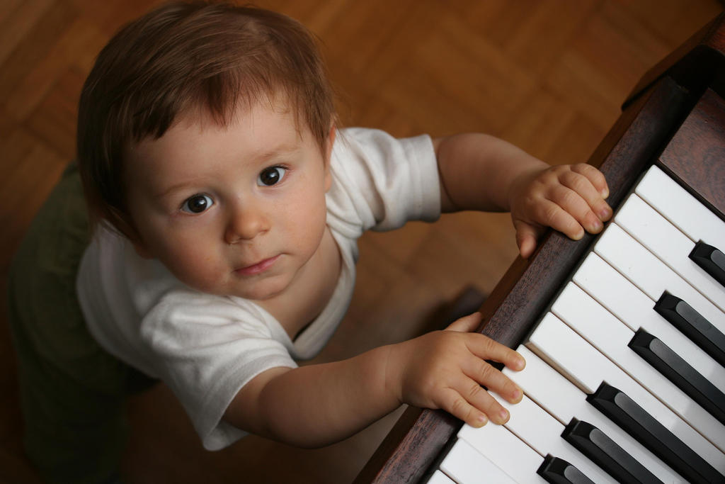 Möchte Dein Kind Klavier spielen lernen?
