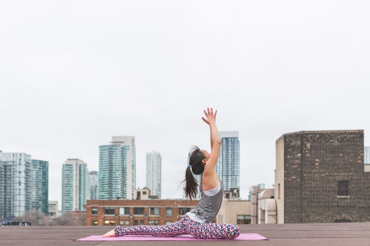 Wie vermeide ich Verletzungen beim Yoga?