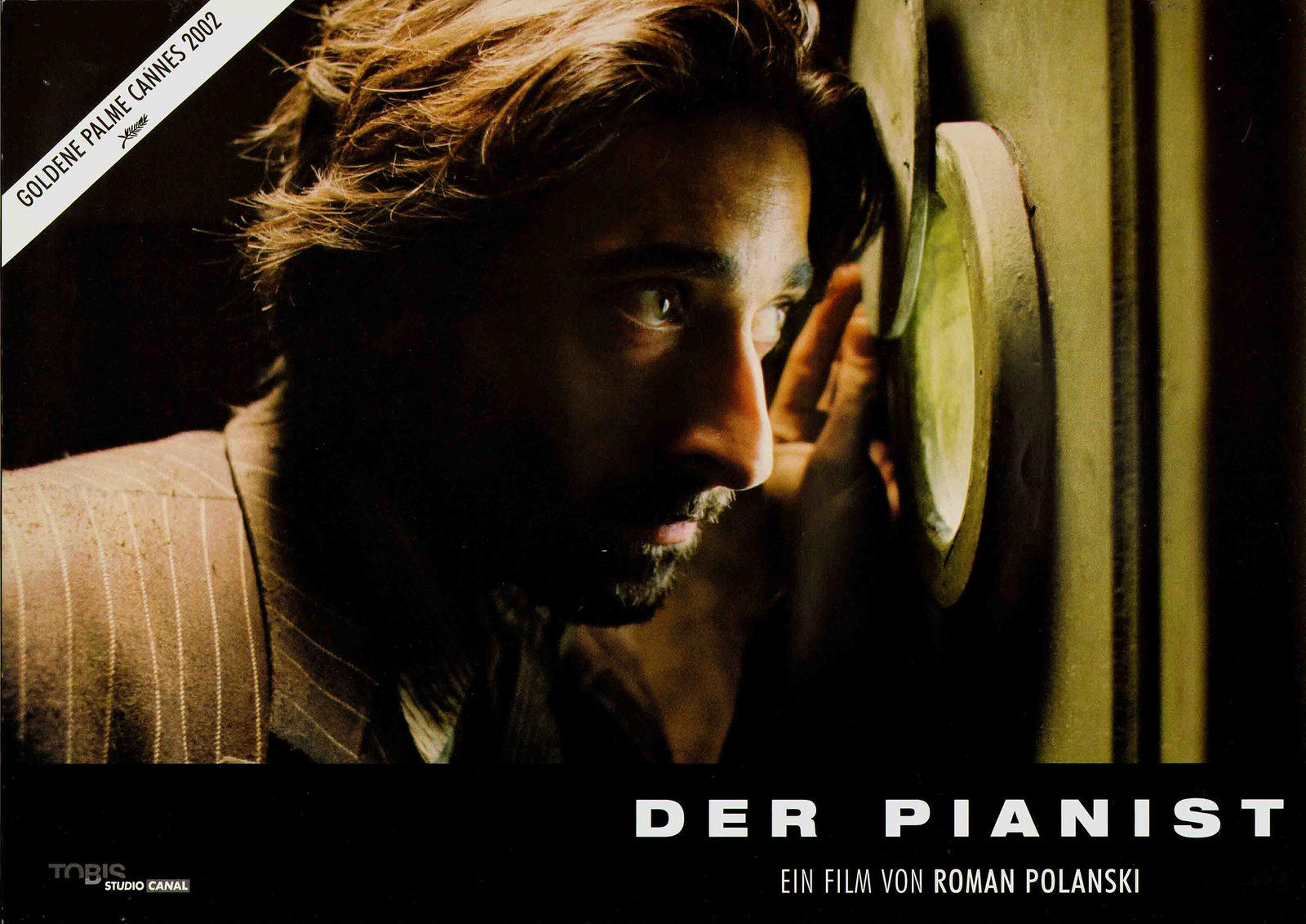 Der große jüdische Pianist Wladyslaw Szpilman muss sich vor der Verfolgung verstecken. 