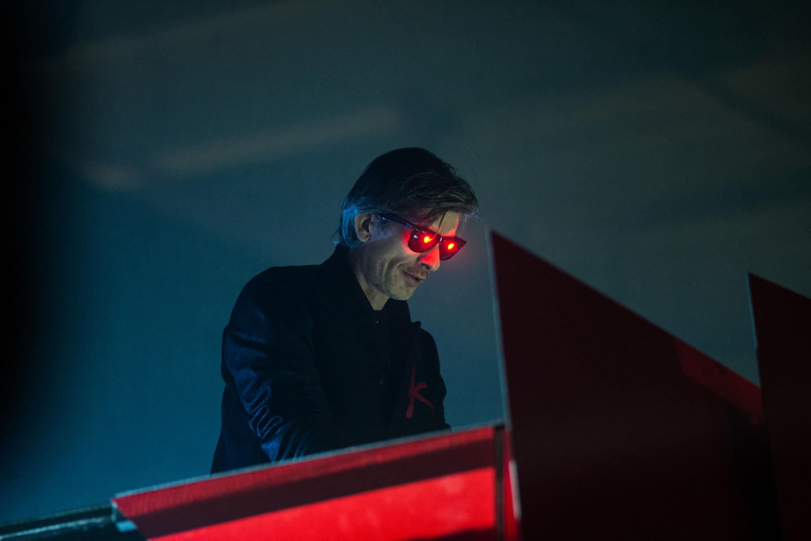 Wer möchte nicht auch mal so cool wie Kavinsky sein?