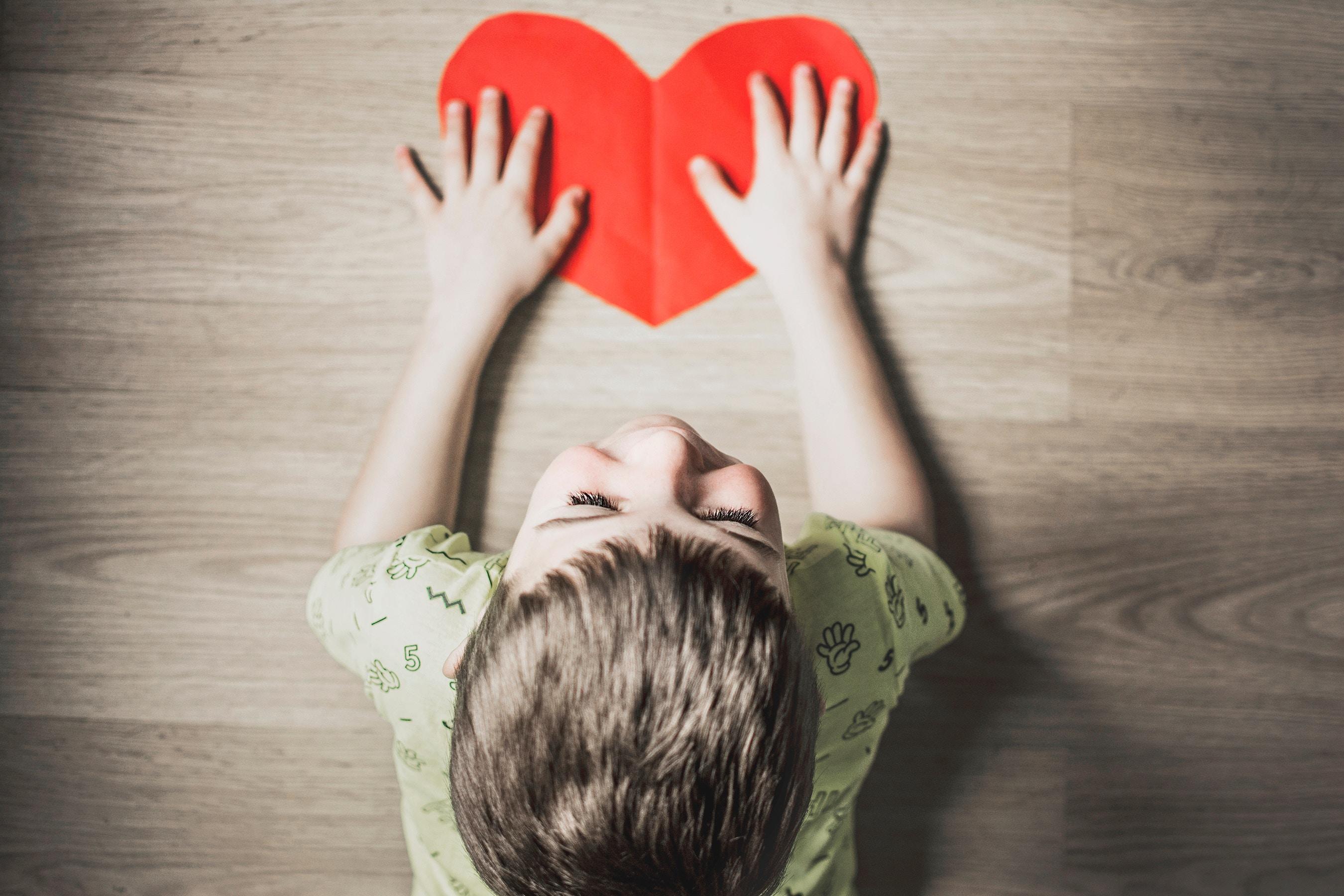 Durch die Musik bekommen Kinder eine positivere Einstellung zum Lernen.