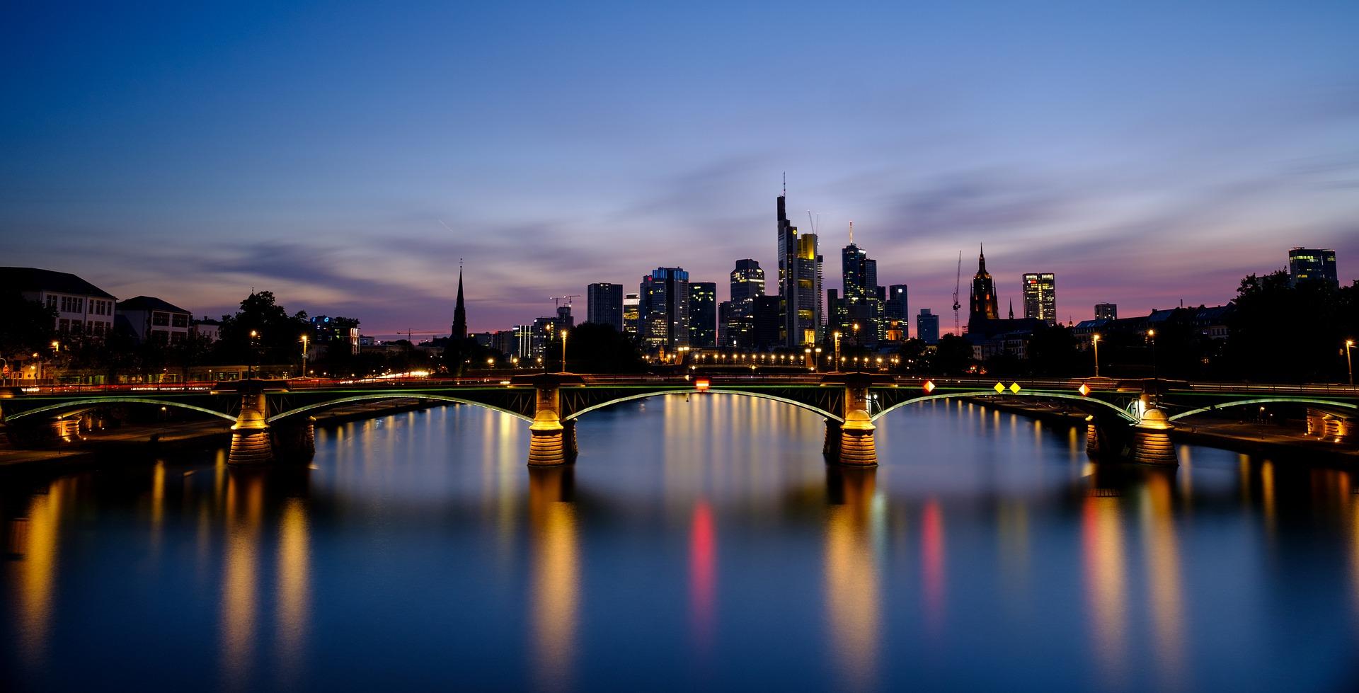 Lese alles, was Du übers Klavier Lernen in Frankfurt wissen musst.