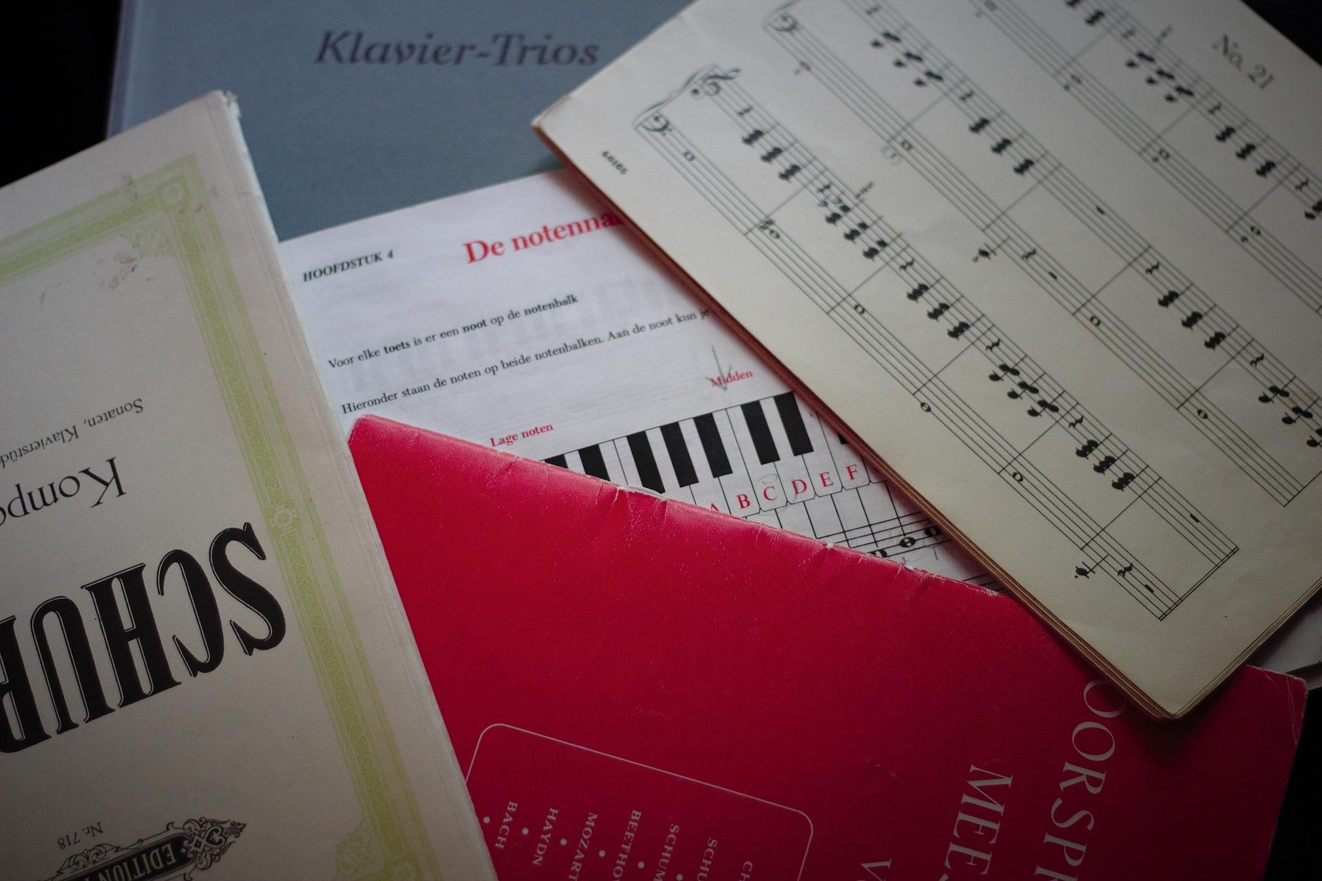 Je höher Eure Musikkultur, desto freier könnt Ihr Klavier spielen.
