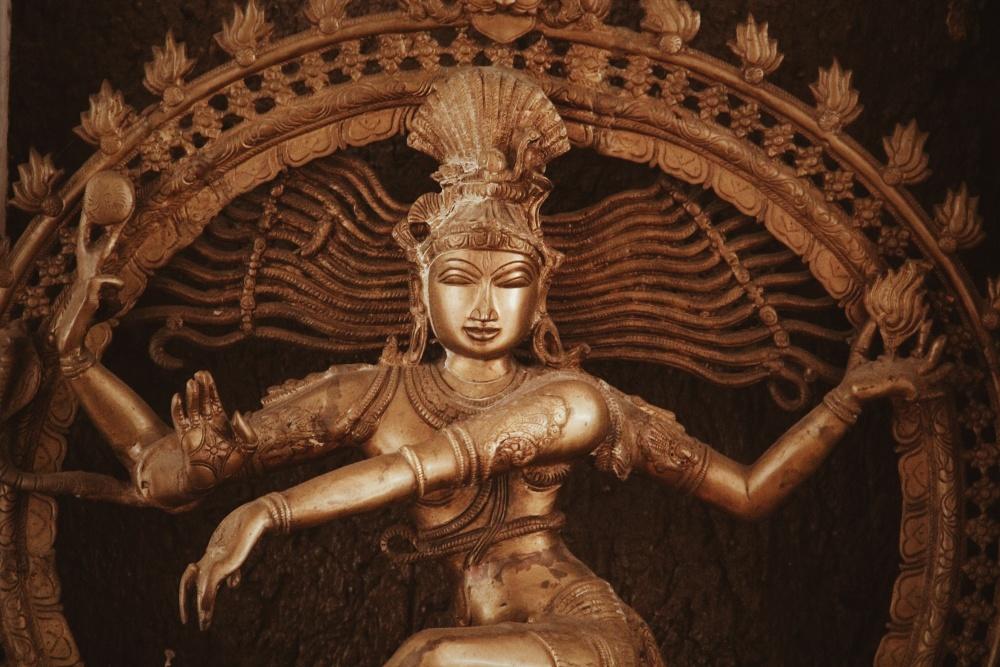 Seit wass wird in Indien Yoga praktiziert?