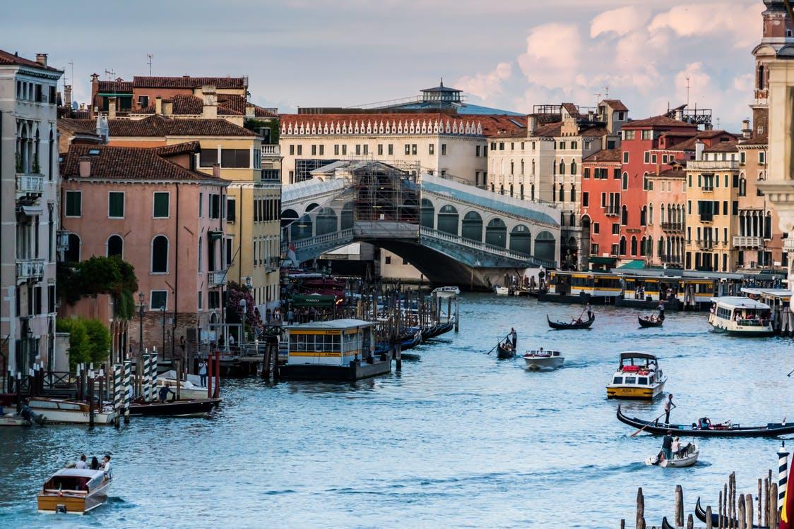 Nicht mehr nur in Venedig können Menschen aus ganz Europa italienisch essen.