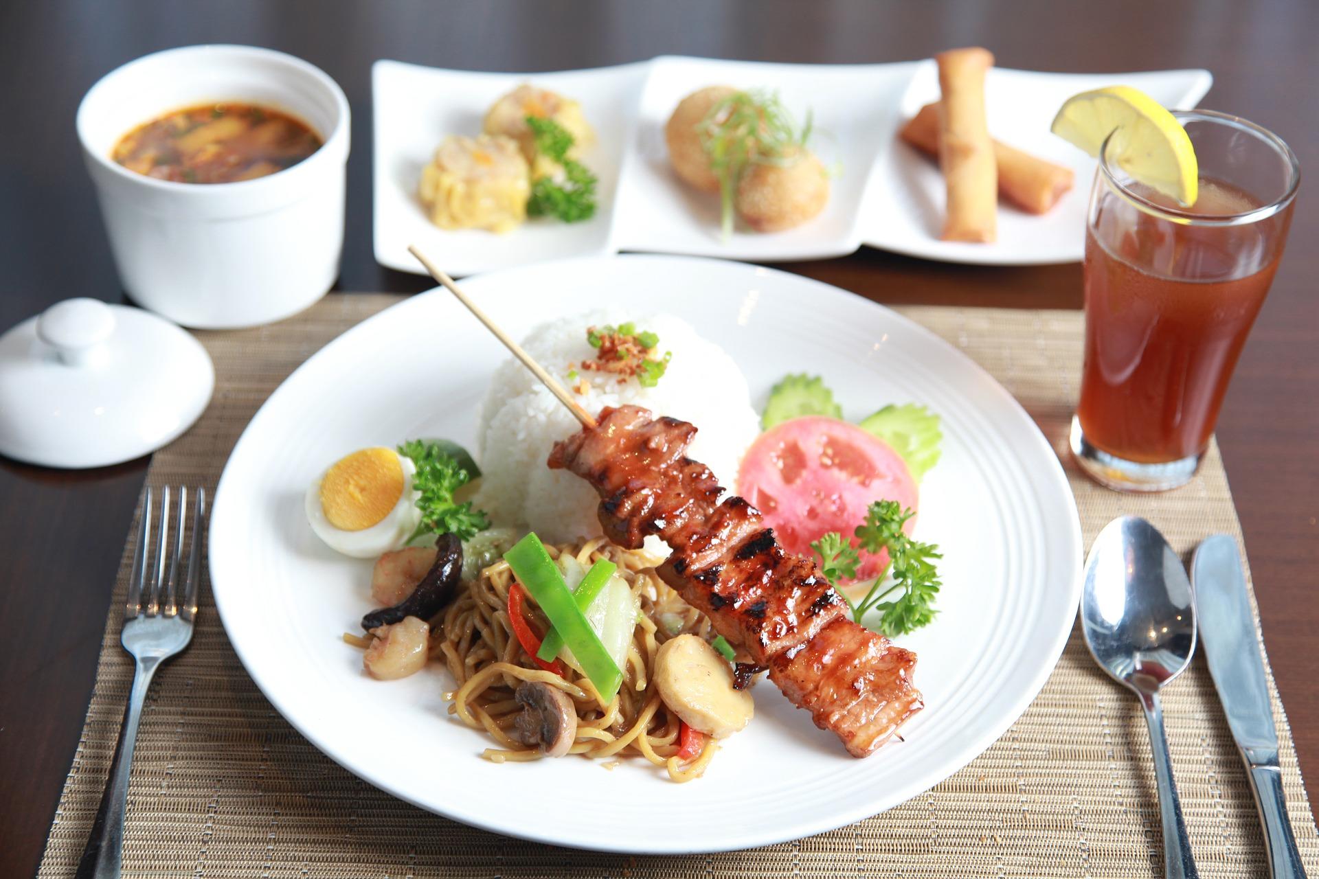 Mit einem Asia Food Blog könnt Ihr einfach zuhause asiatisch kochen.