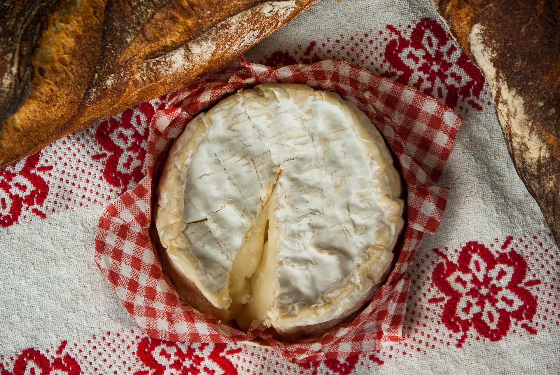 Der Camembert ist ein klassischer französischer Weichkäse.