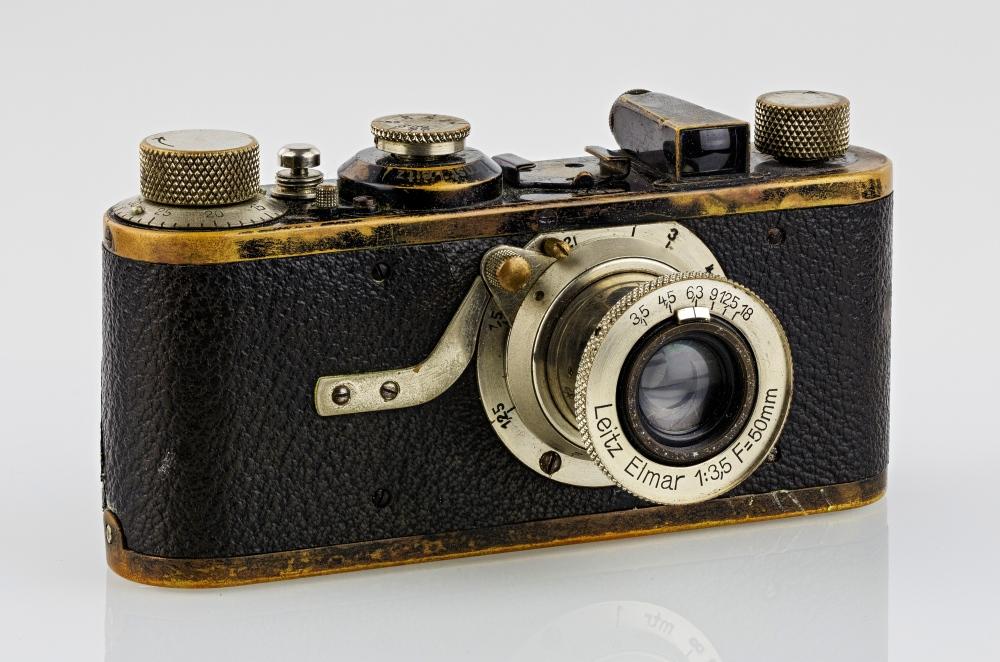 Seit wann gibt es Fotoapparate?