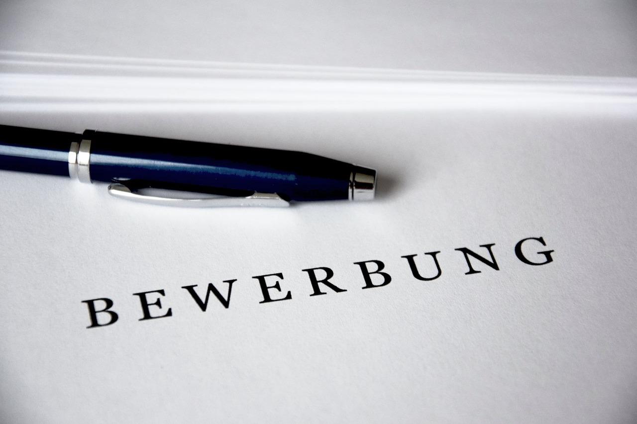 Wisst Ihr, was Ihr in Eure Bewerbung schreiben müsst?