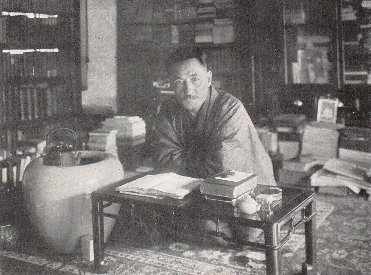 Ein Foto von Sōseki um 1915