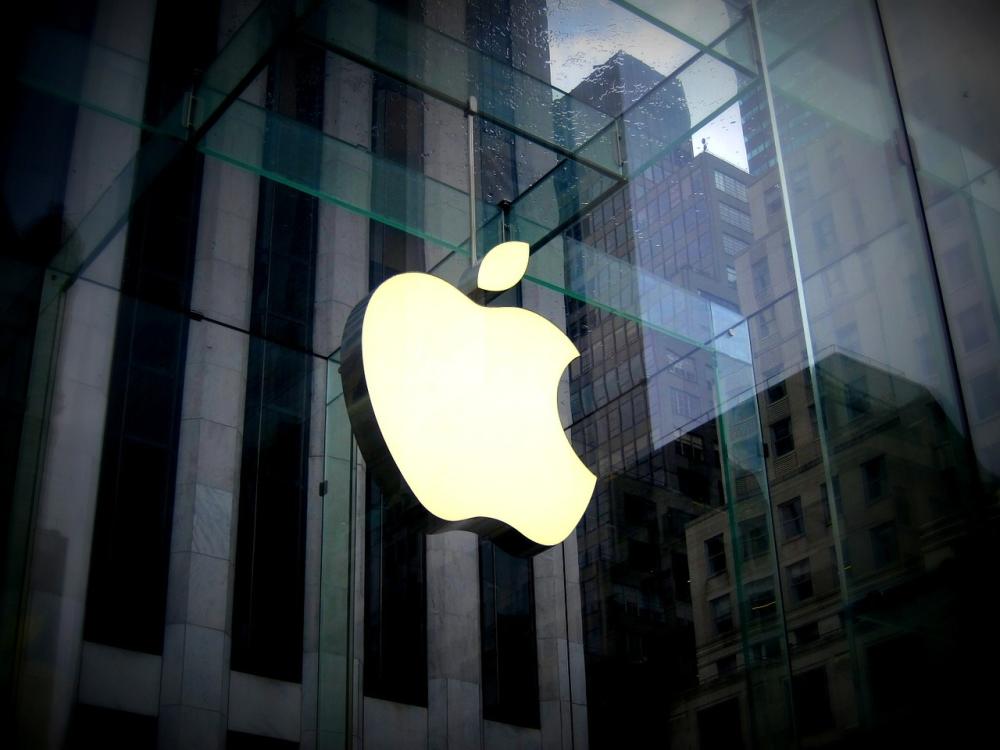 Ein Mac Computer bietet viele Vorteile. Den passenden informatikkurs findest Du bei Superprof!