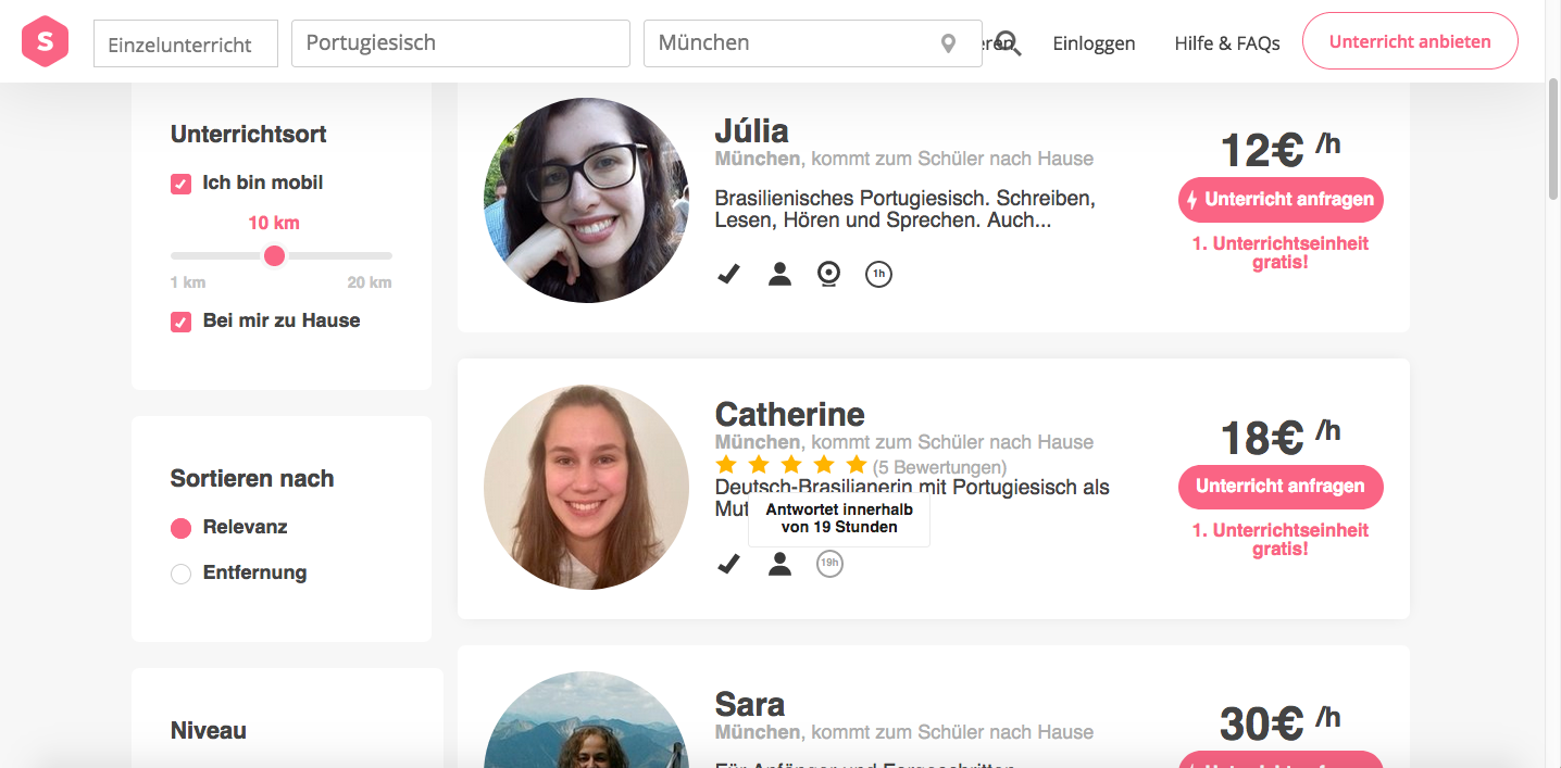 Screenshot von verschiedenen Lehrerprofilen auf Superprof.