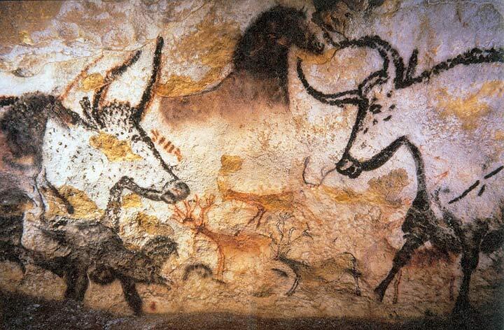 Eine Höhlenmalerei von zwei Stieren in der Lascaux Höhle.