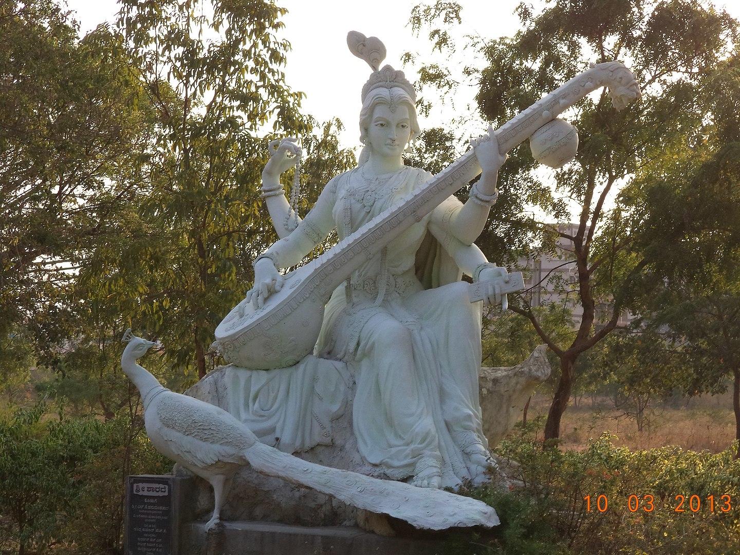 Kennst Du die indische Göttin des Tanzes, Sarasvati?