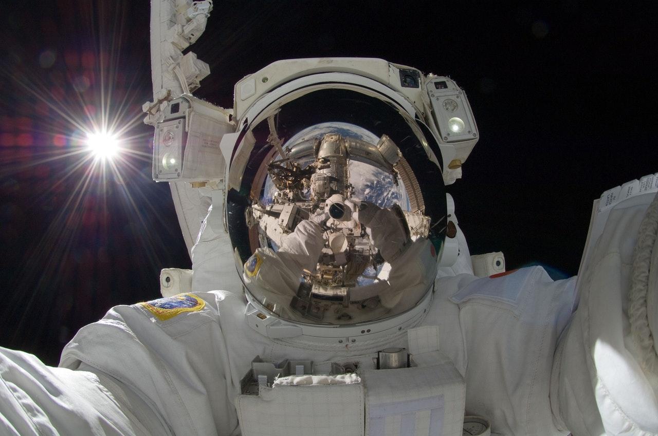 Wie stellt sich ein/e Astronaut/in vor?