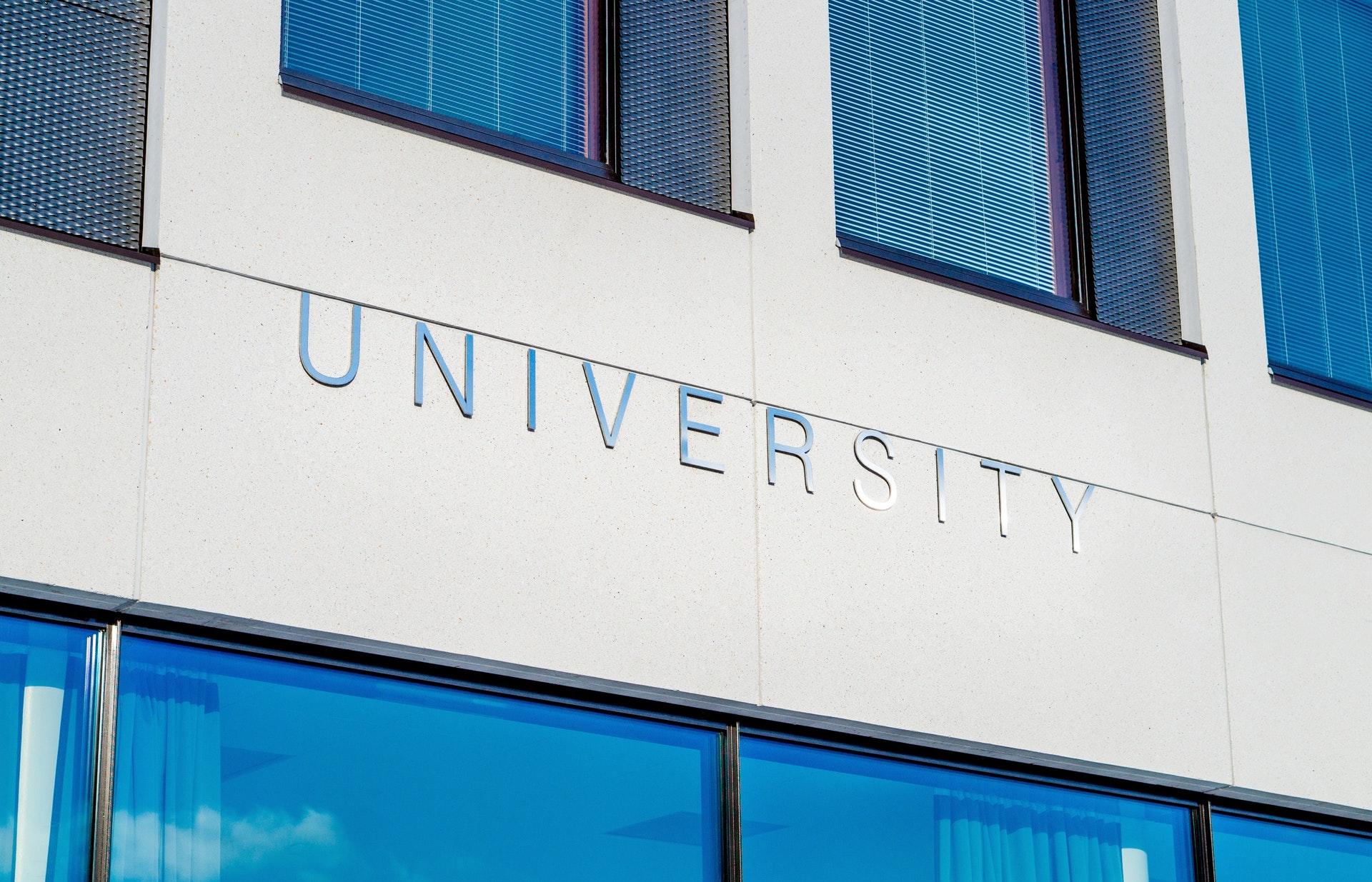An welcher Uni kann ich Kunst studieren?