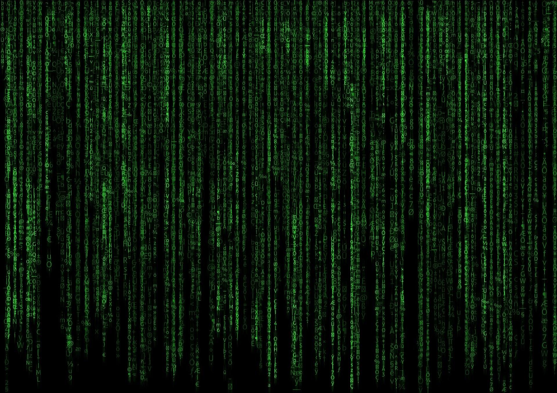 Grüner Computercode vor schwarzem Hintergrund