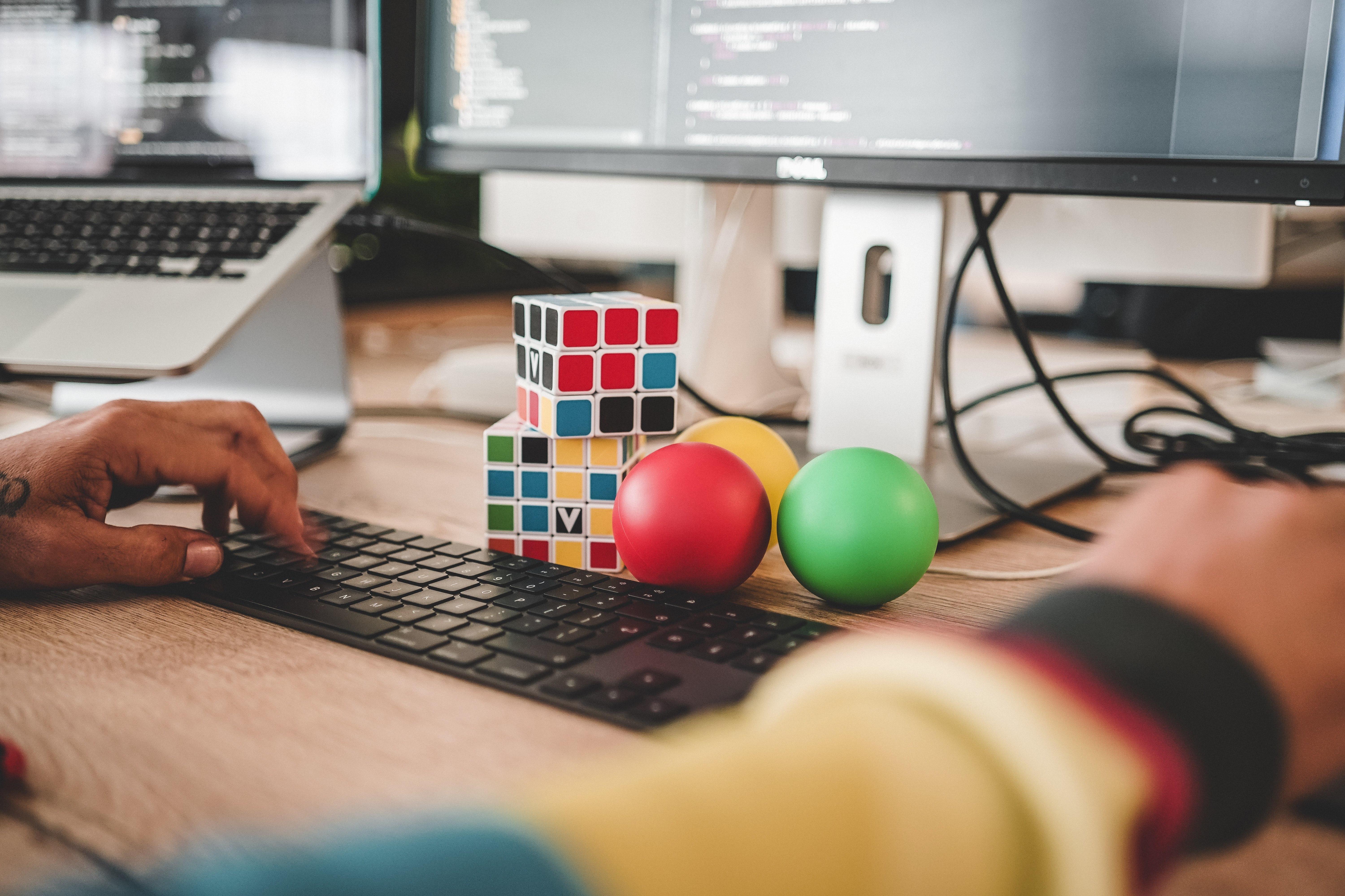 Mit Mathespielen kann man logisches Denken und Kreativität trainieren.