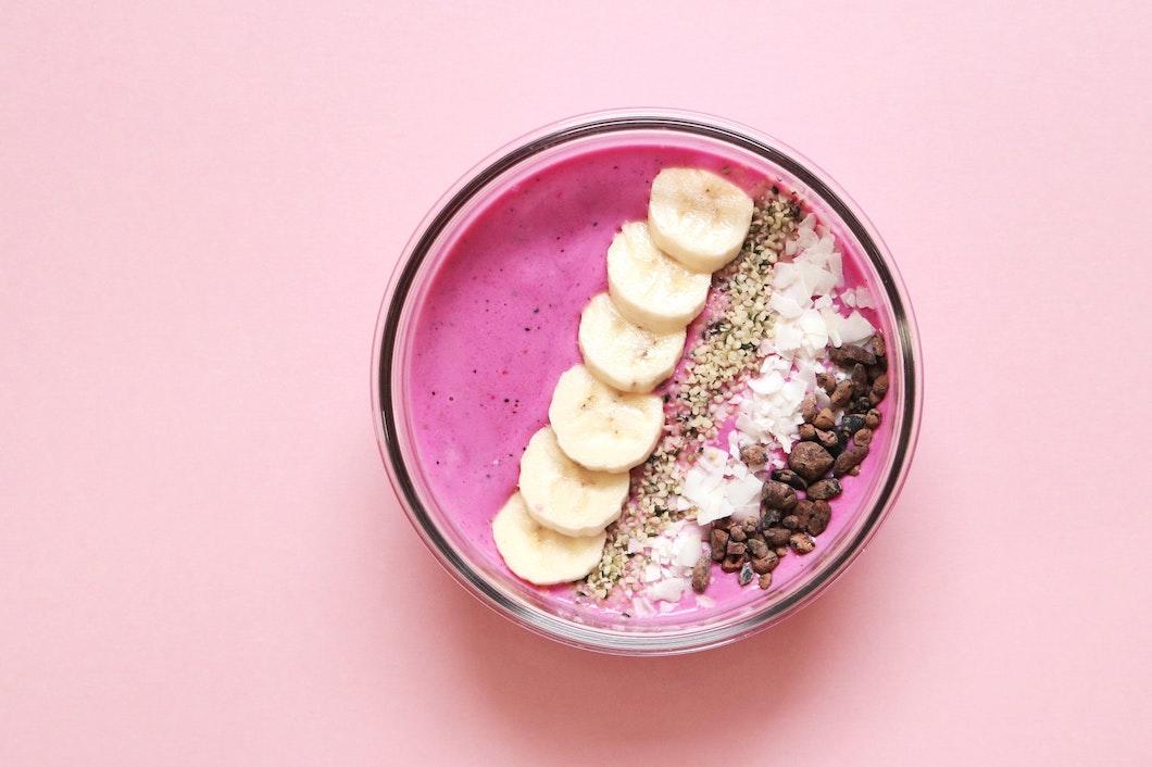 Yoga und Ernährung: Was essen Yogis?