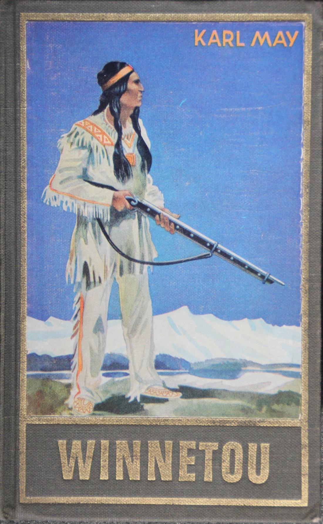 Auf dem Cover hält Winnetou ein Gewehr in der Hand.