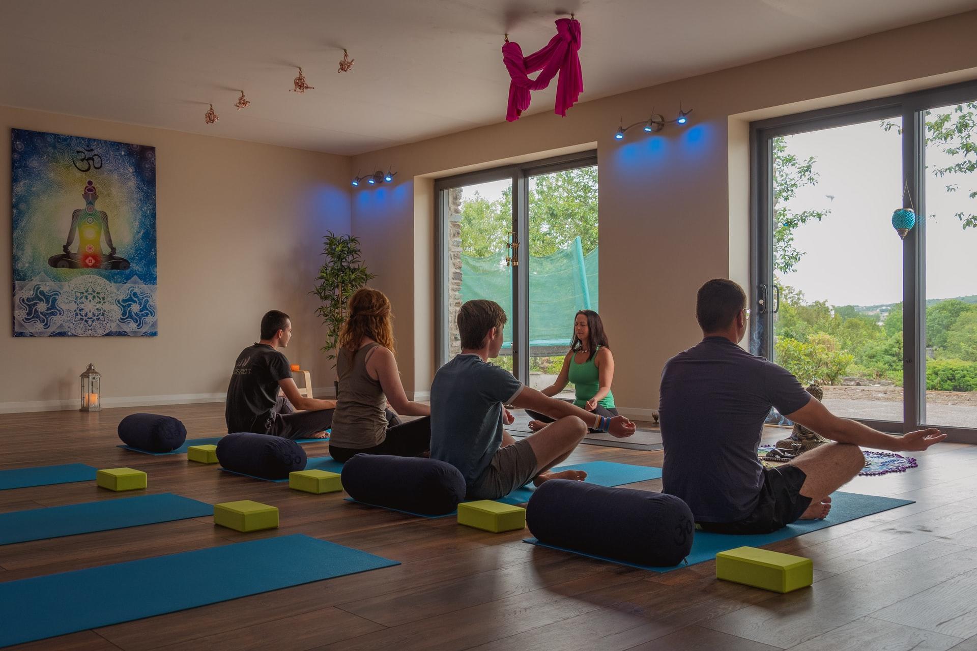 Welche Formen der Yogatherapie gibt es?