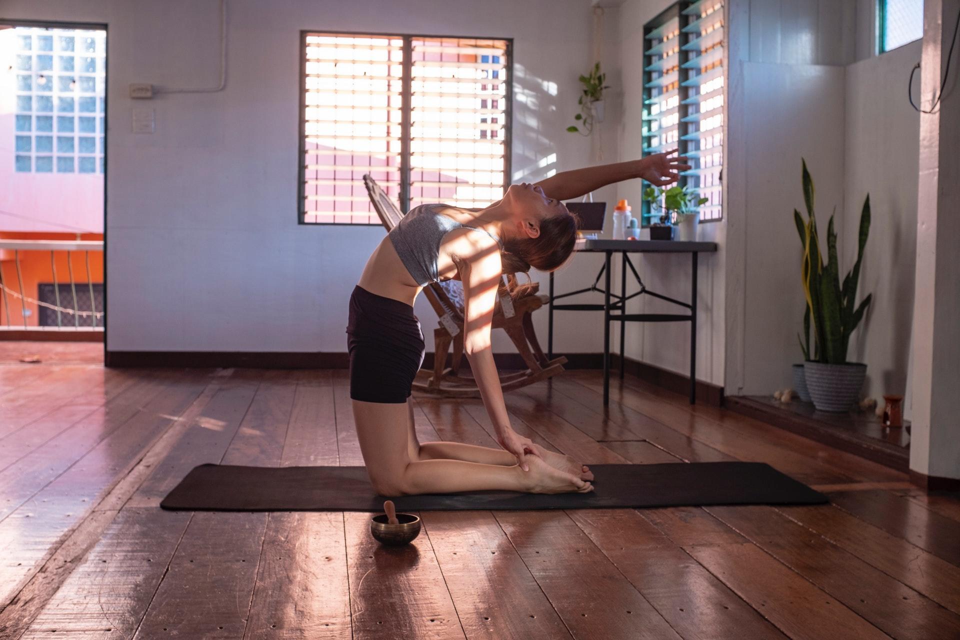 Hilft Yogatherapie bei der Bewältigung von Stress?