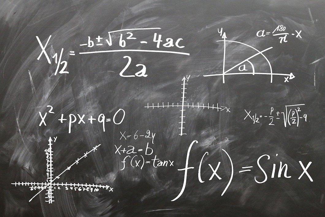Um Aufgaben richtig bearbeiten zu können, musst Du die algebraischen Regeln kennen.