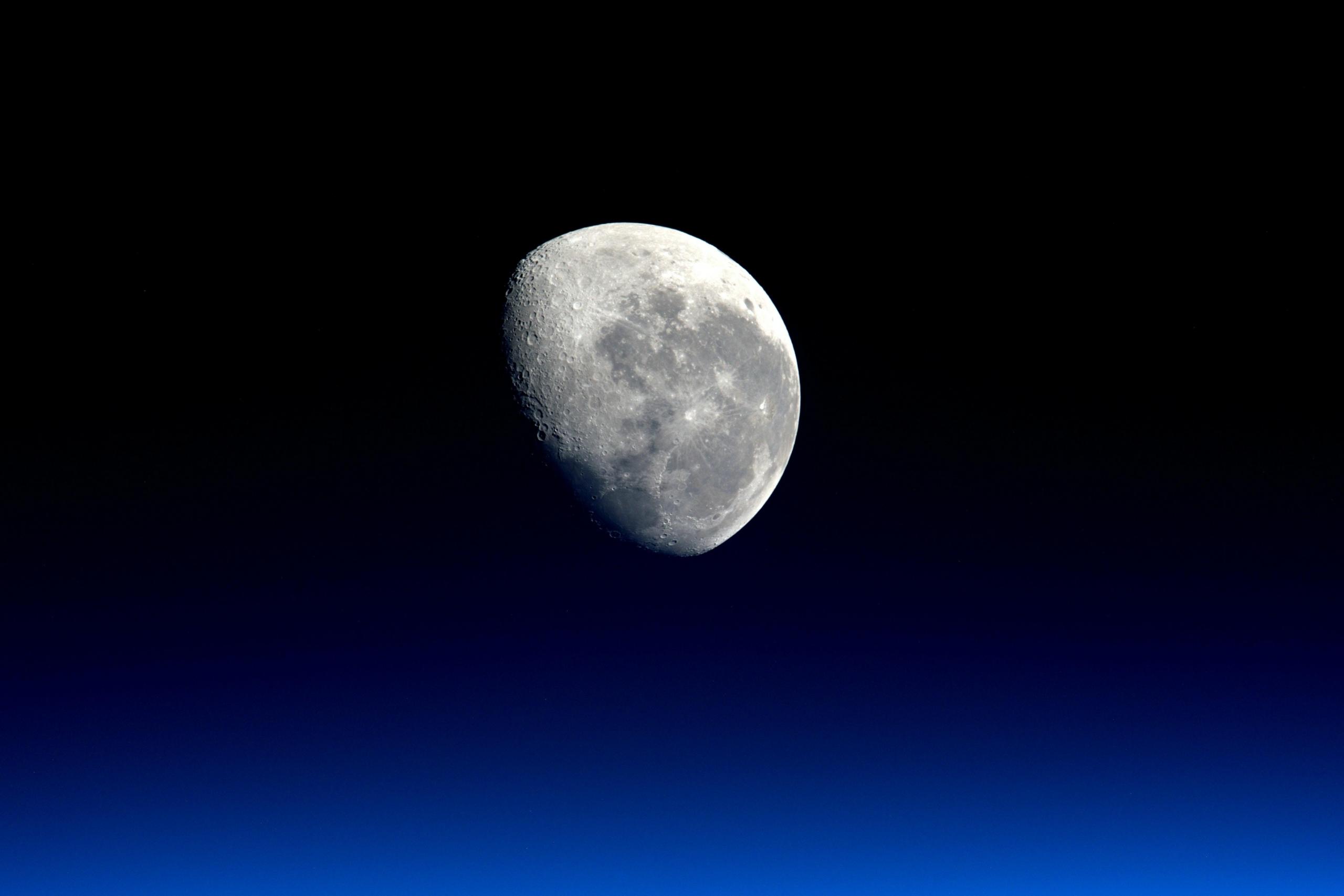 Mond