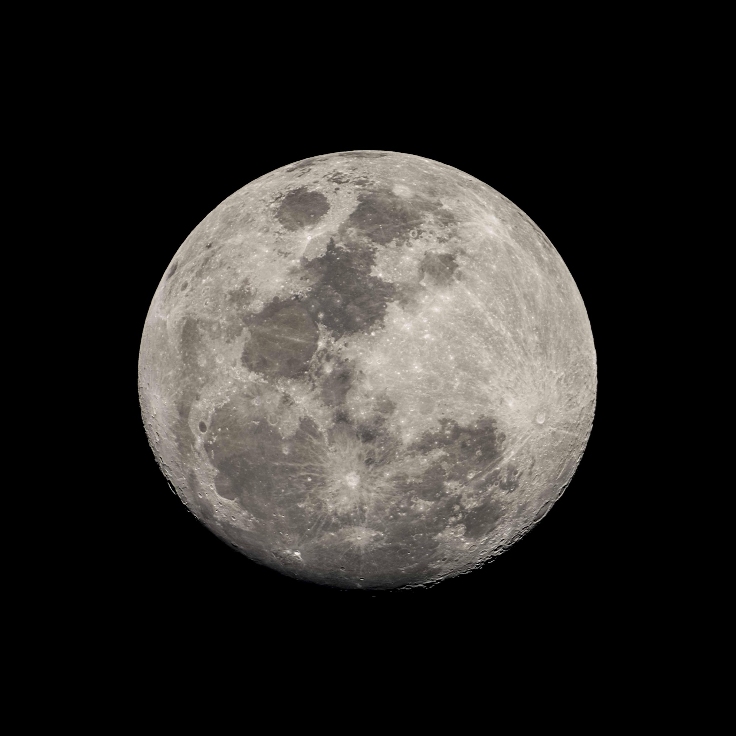 Wie entstand der Mond?
